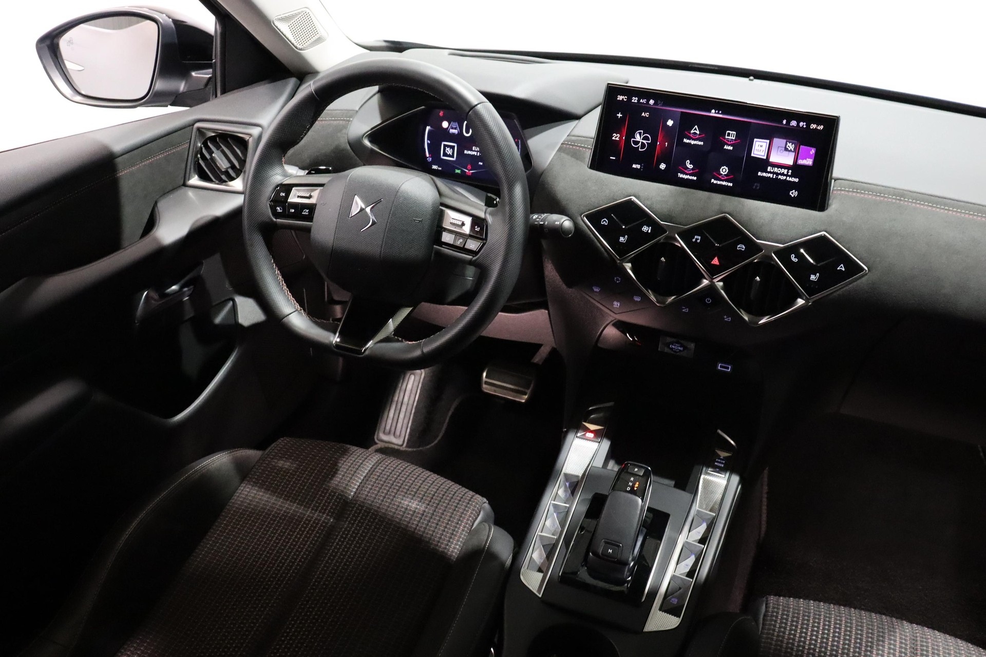 DS AUTOMOBILES 3 Crossback 1.2 PureTech 130 Ligne Noire-image-7