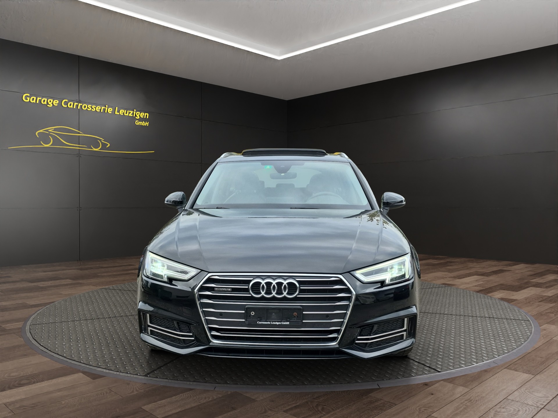 AUDI A4 Avant 40 TDI Sport Attraction quattro S-tronic-image-2