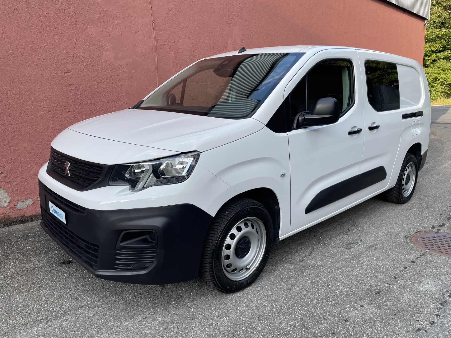 PEUGEOT Partner 1.5 Blue HDi s/s Pro Vertiefte Kabine-image-0