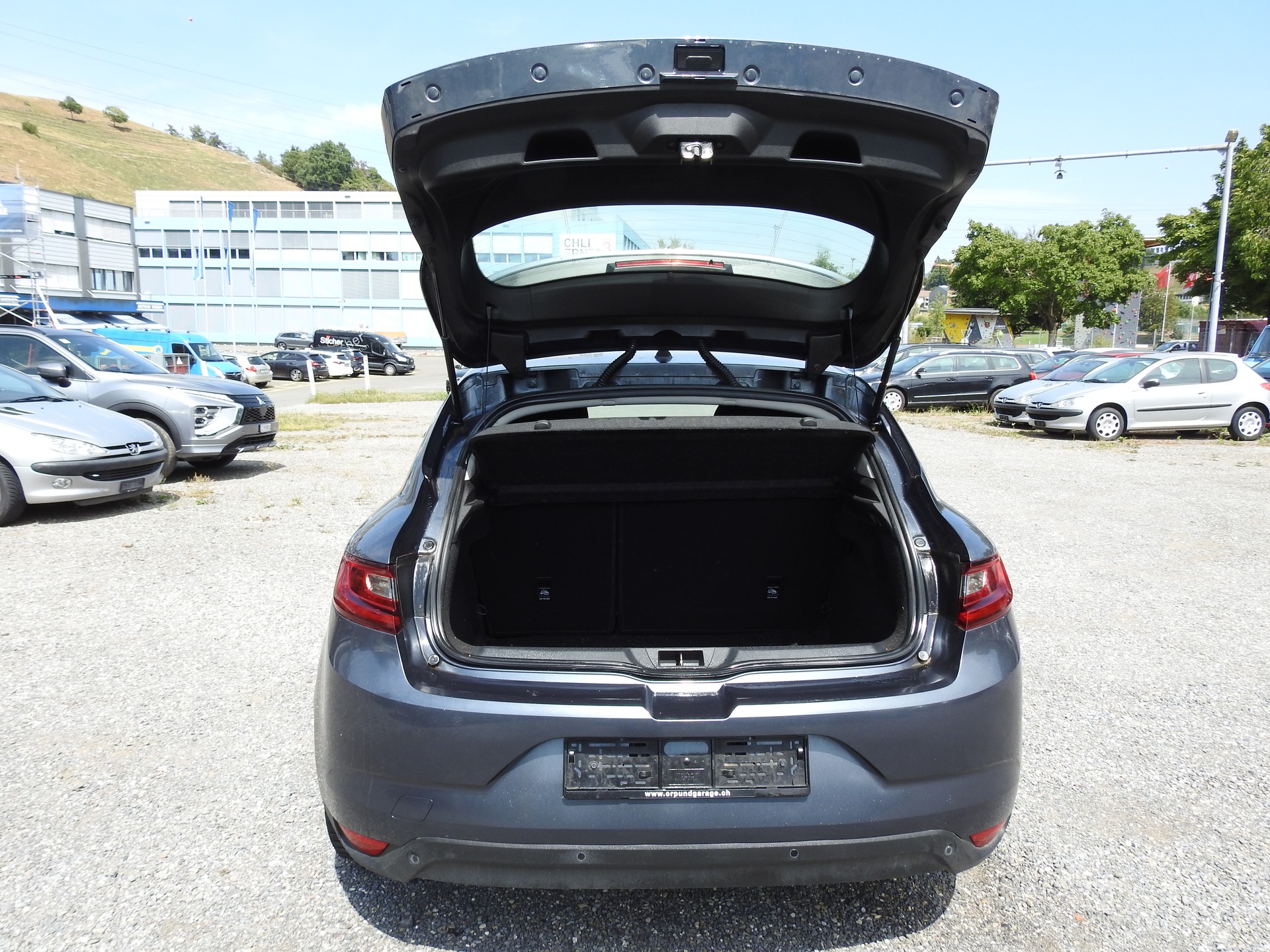 RENAULT Mégane 1.2 16V Turbo Zen-image-10