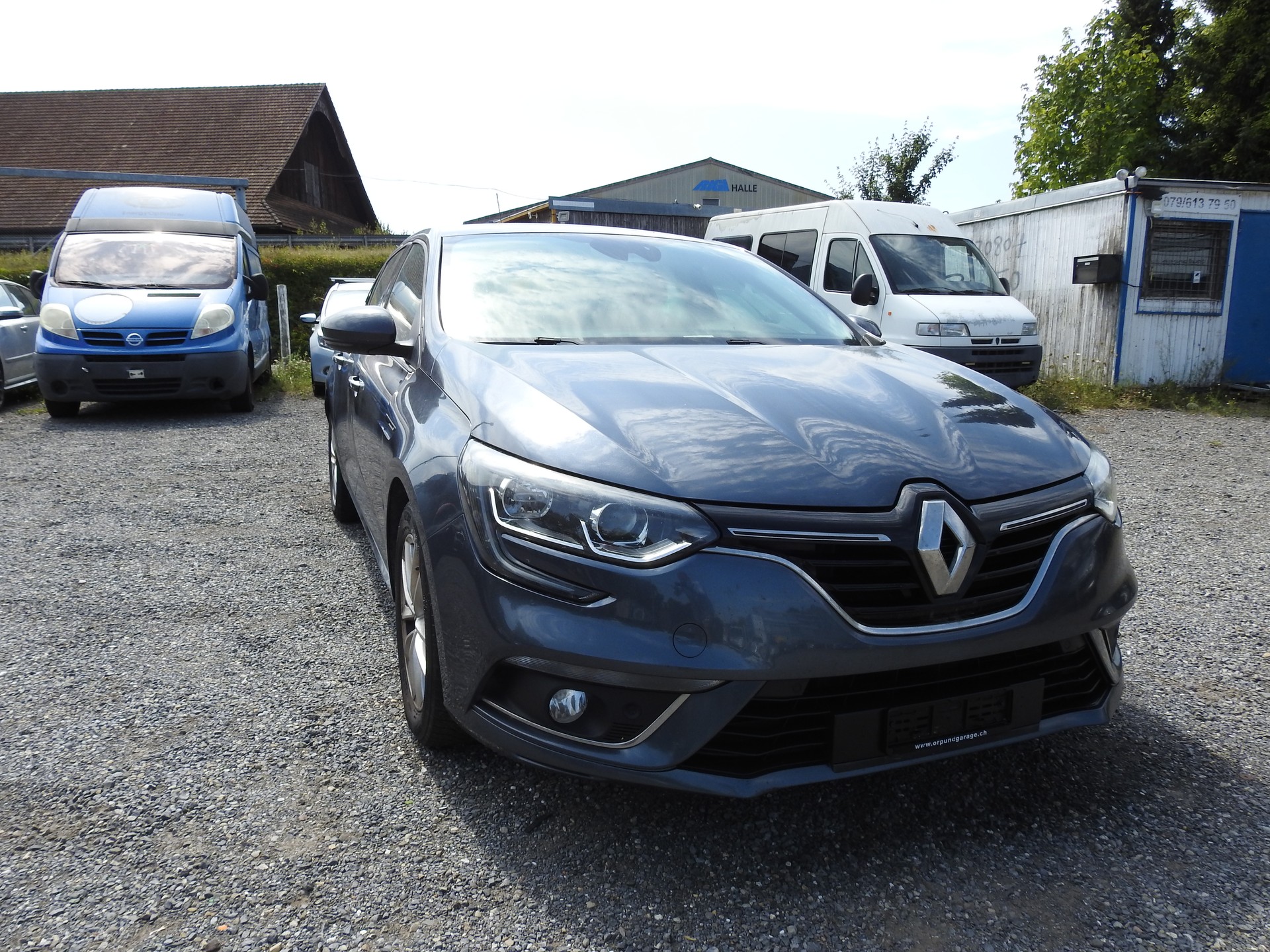 RENAULT Mégane 1.2 16V Turbo Zen-image-8