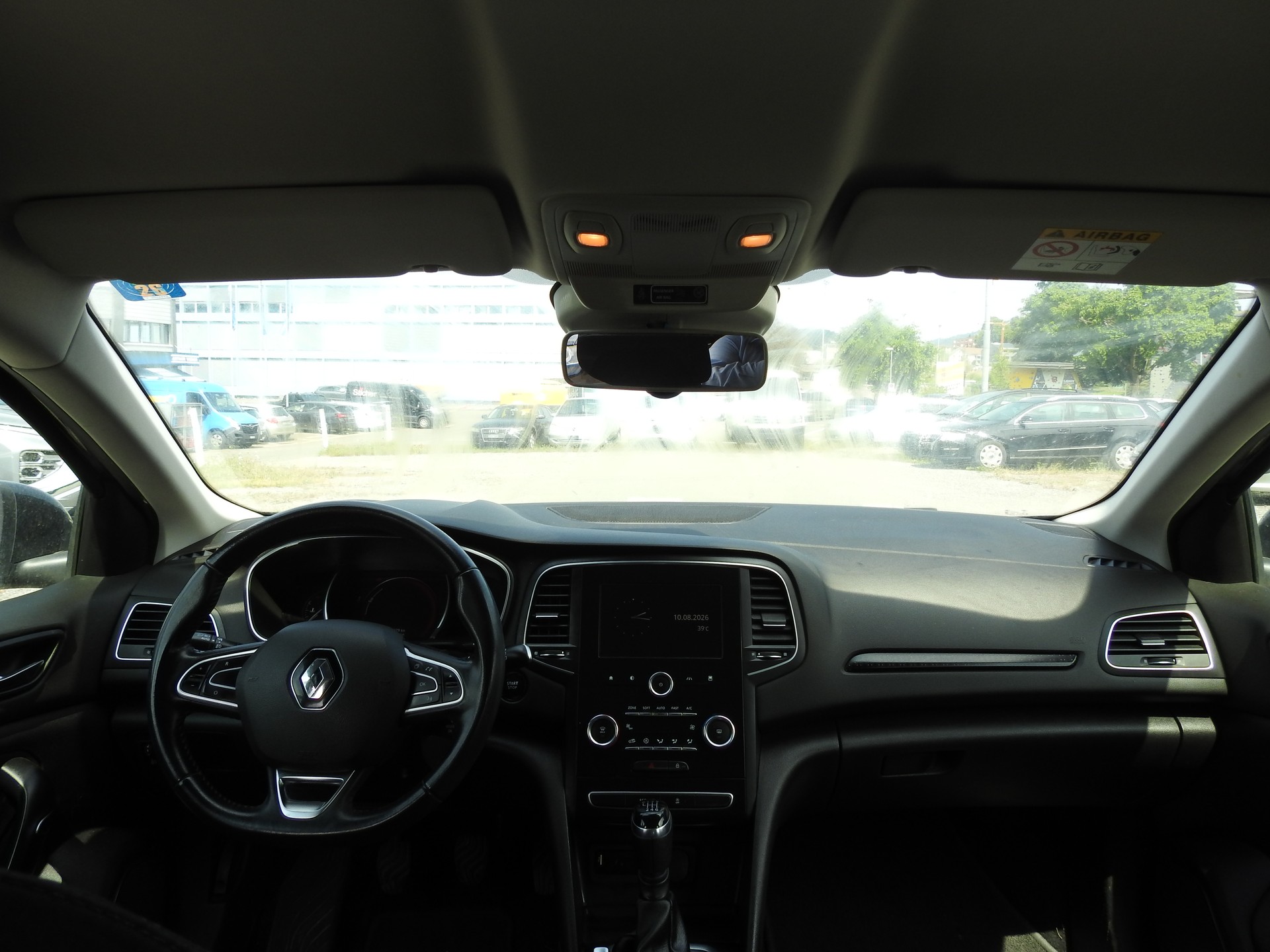 RENAULT Mégane 1.2 16V Turbo Zen-image-16