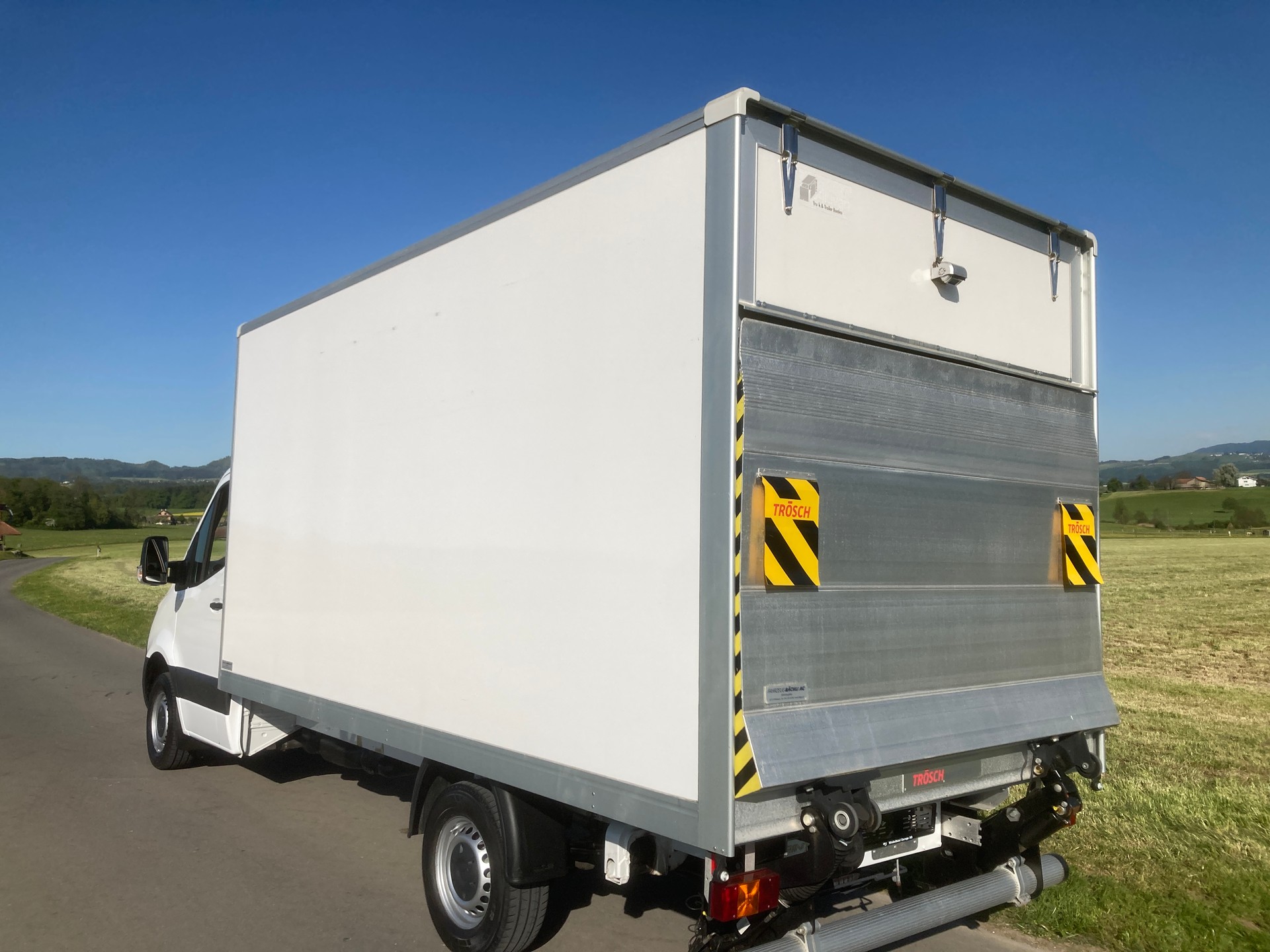 MERCEDES-BENZ Sprinter 314 CDI Kasten mit Hebebühne-image-3