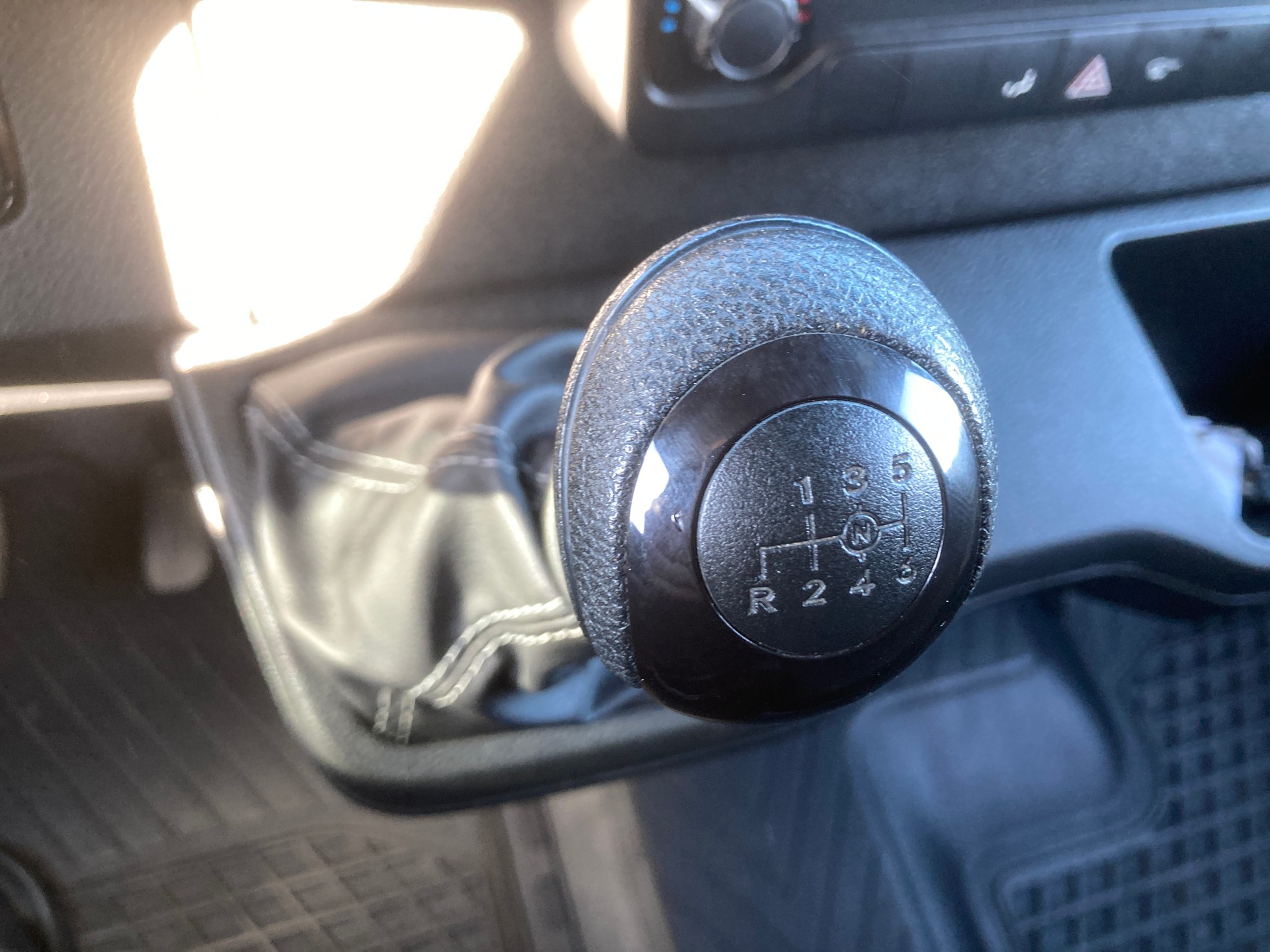 MERCEDES-BENZ Sprinter 314 CDI Kasten mit Hebebühne-image-11