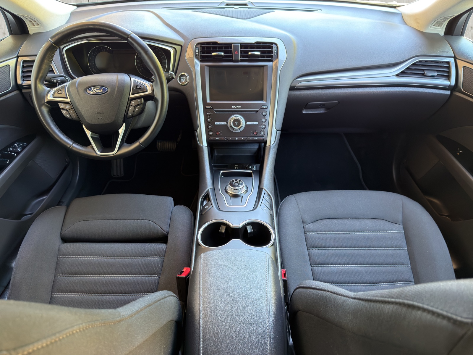 FORD Mondeo 2.0 TDCi Trend Automatik-image-8