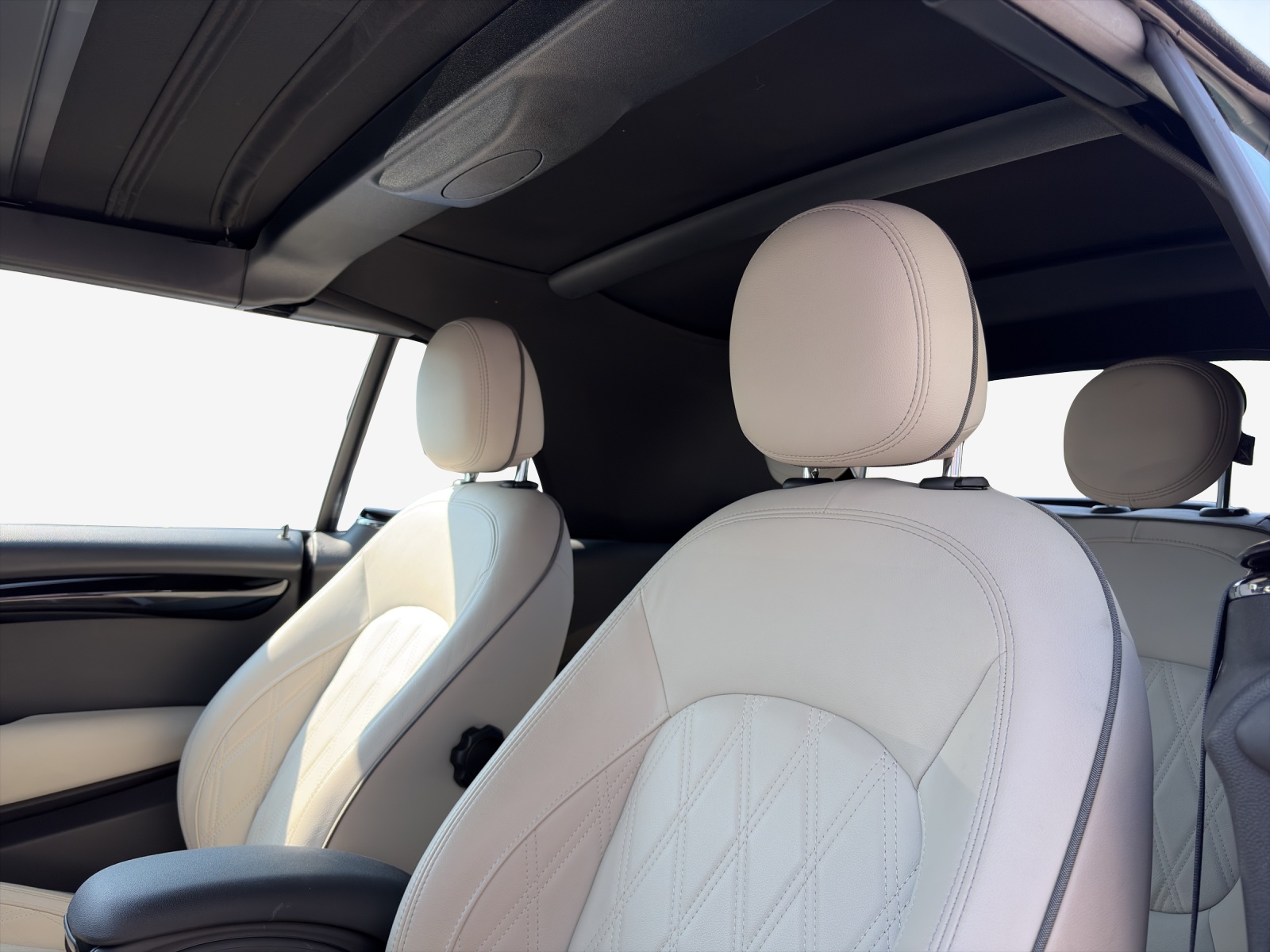 MINI Cooper Cabriolet DKG-image-13