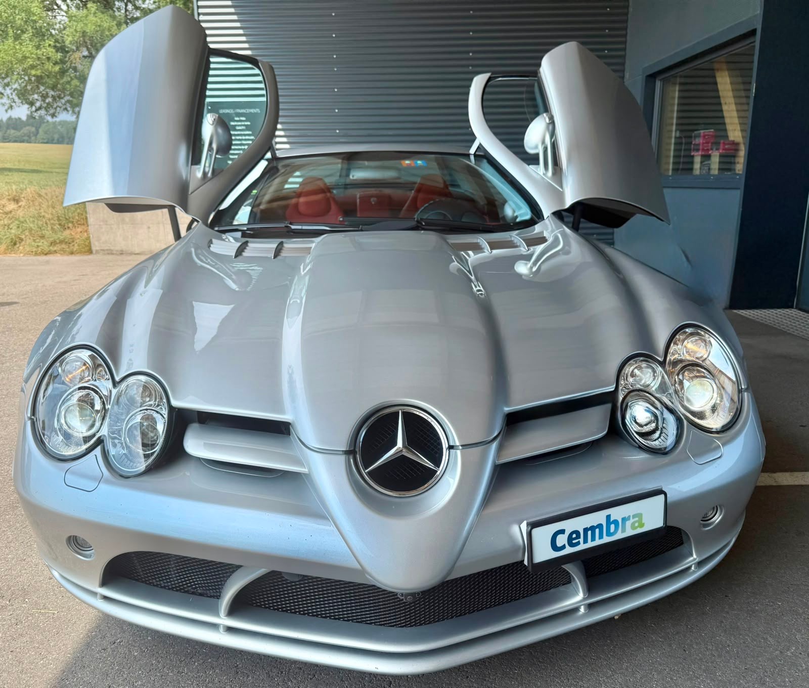 MERCEDES-BENZ SLR-image-3