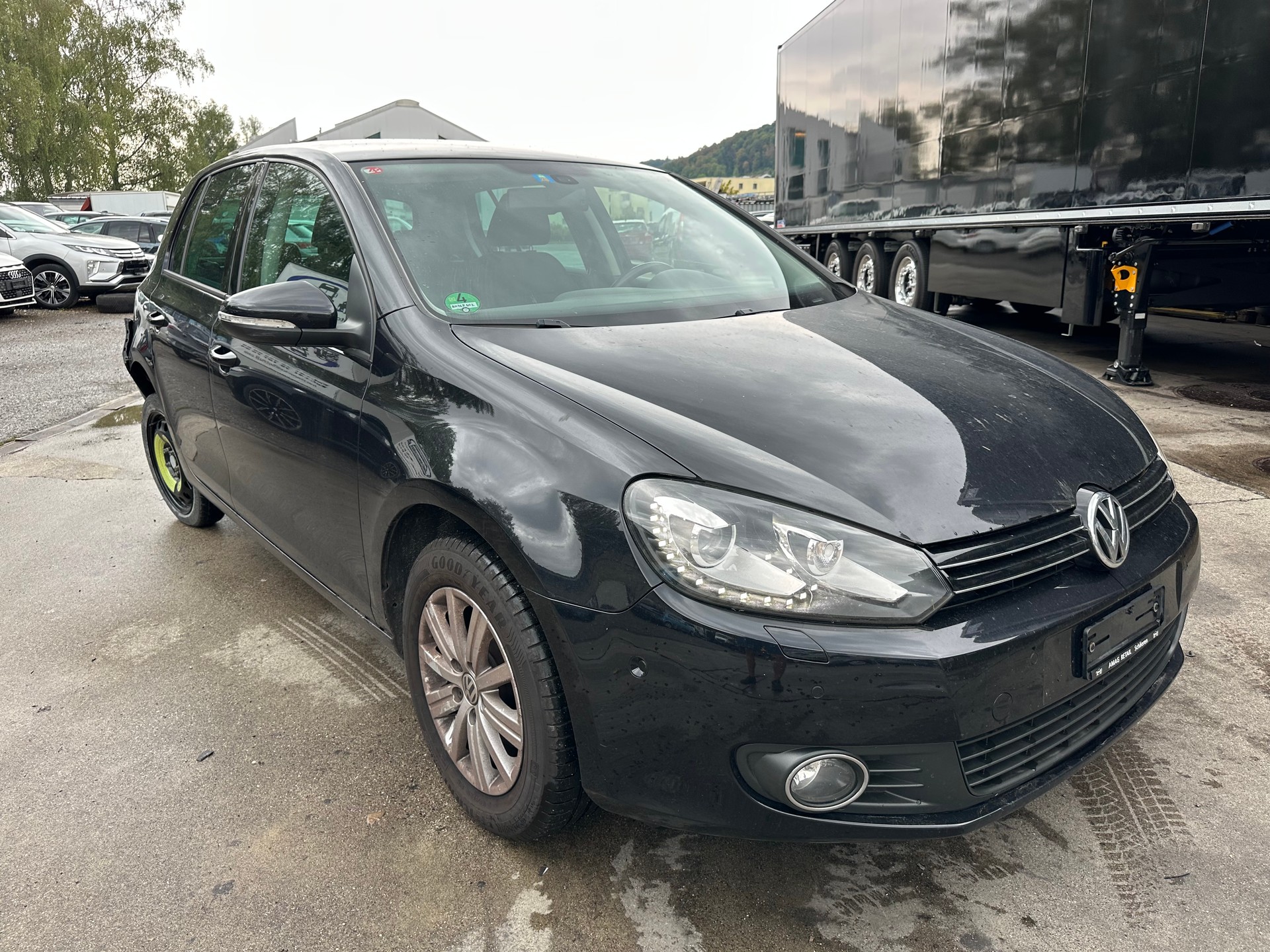 VW Golf 1.2 TSI BlueMotion Technology Team DSG-image-5