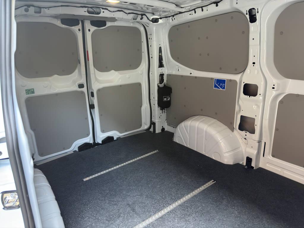 FORD Transit C Van 320 L1 2.5 Duratec 233 Trend PHEV-image-10
