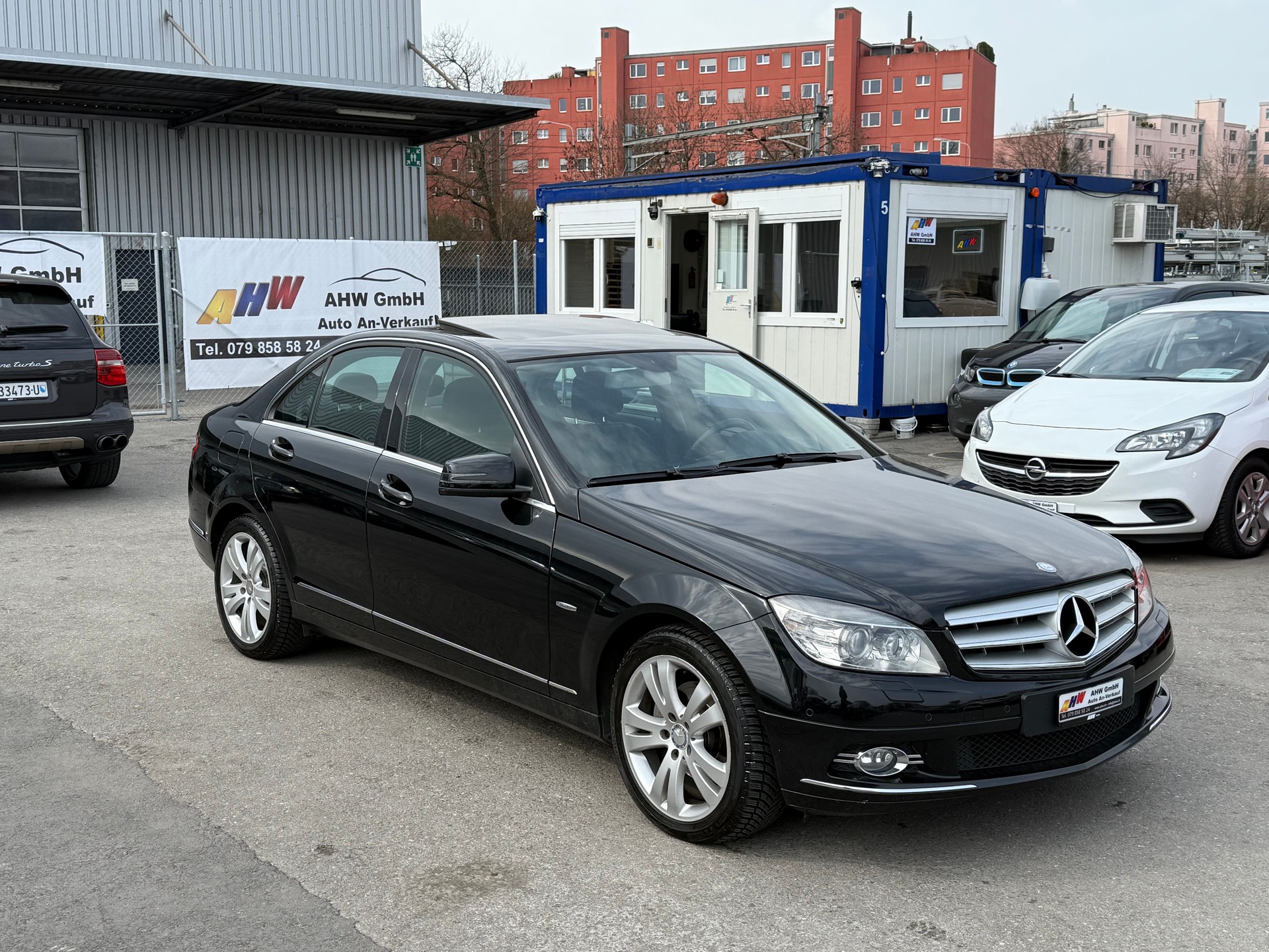 MERCEDES-BENZ C 300 (280) Avantgarde 4Matic 7G-Tronic / Frisch ab MFK / Sehr gepflegt / Schiebedach / Leder / PDC-image-2