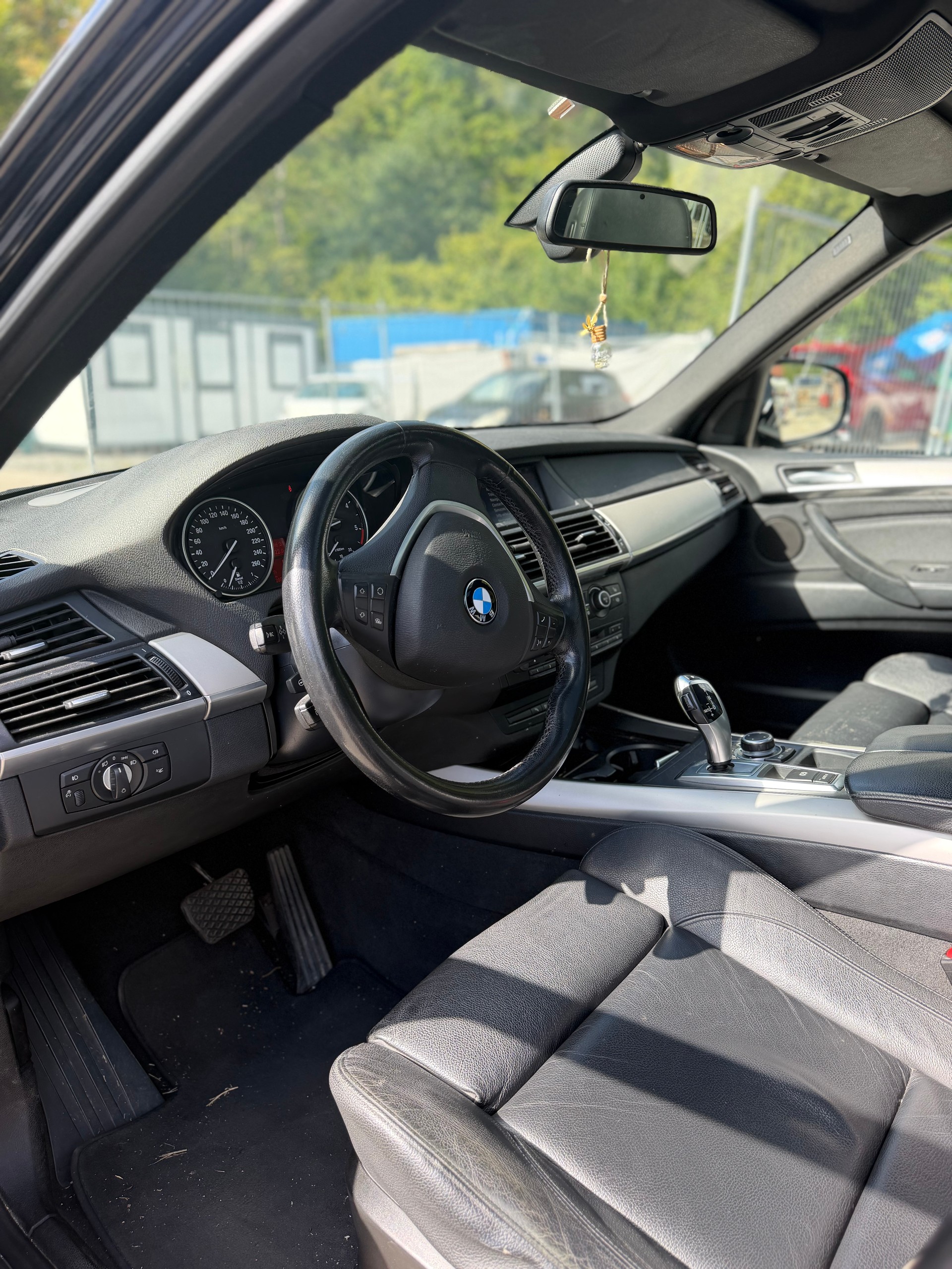 BMW X5 xDrive 40d Steptronic-image-11