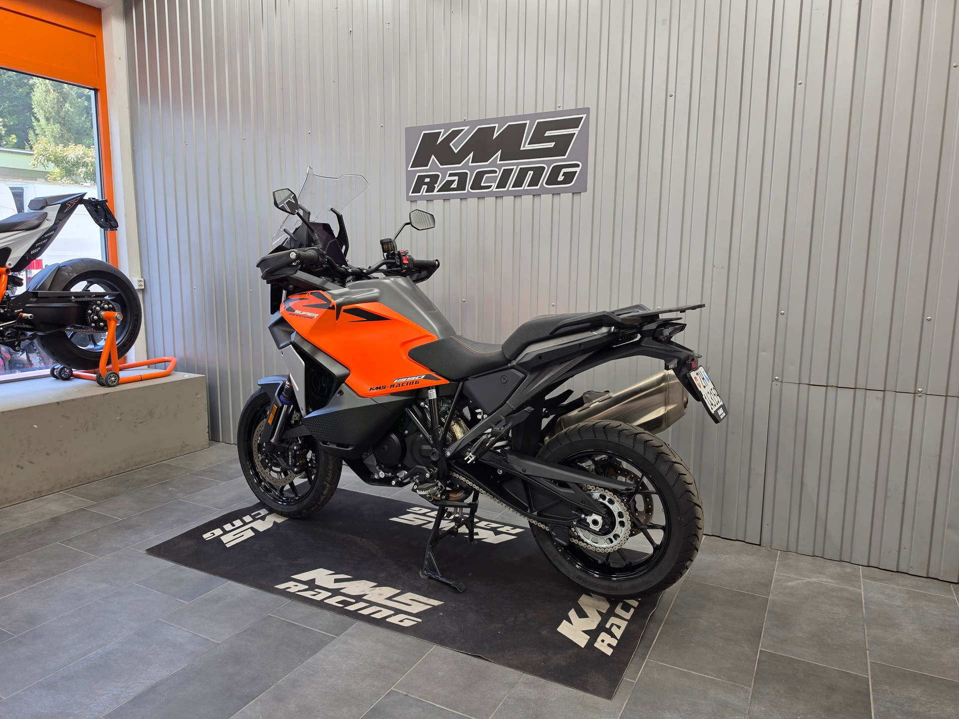 KTM 1390 Super Adventure S EVO-showroom-element-1