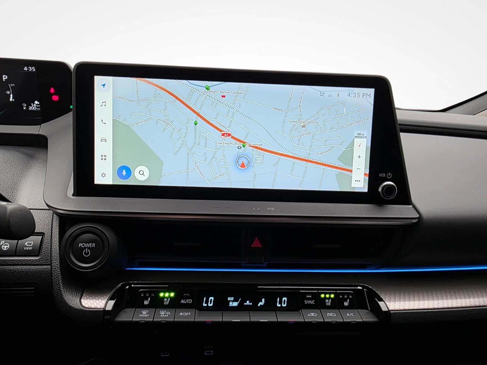 TOYOTA Prius 2.0 Plug-In-Hybrid Premium-image-14