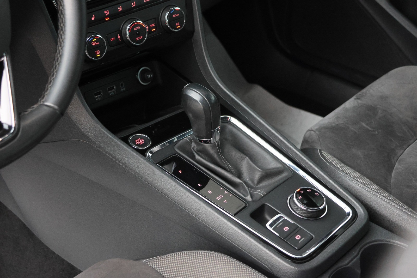 SEAT Ateca 1.4 TSI Style DSG-image-9