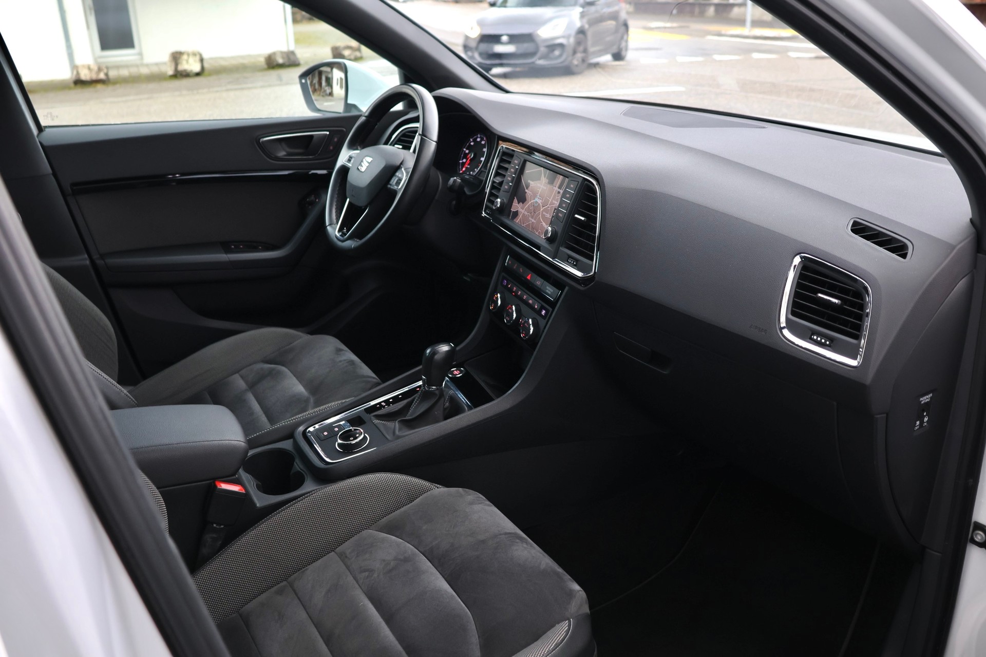 SEAT Ateca 1.4 TSI Style DSG-image-16