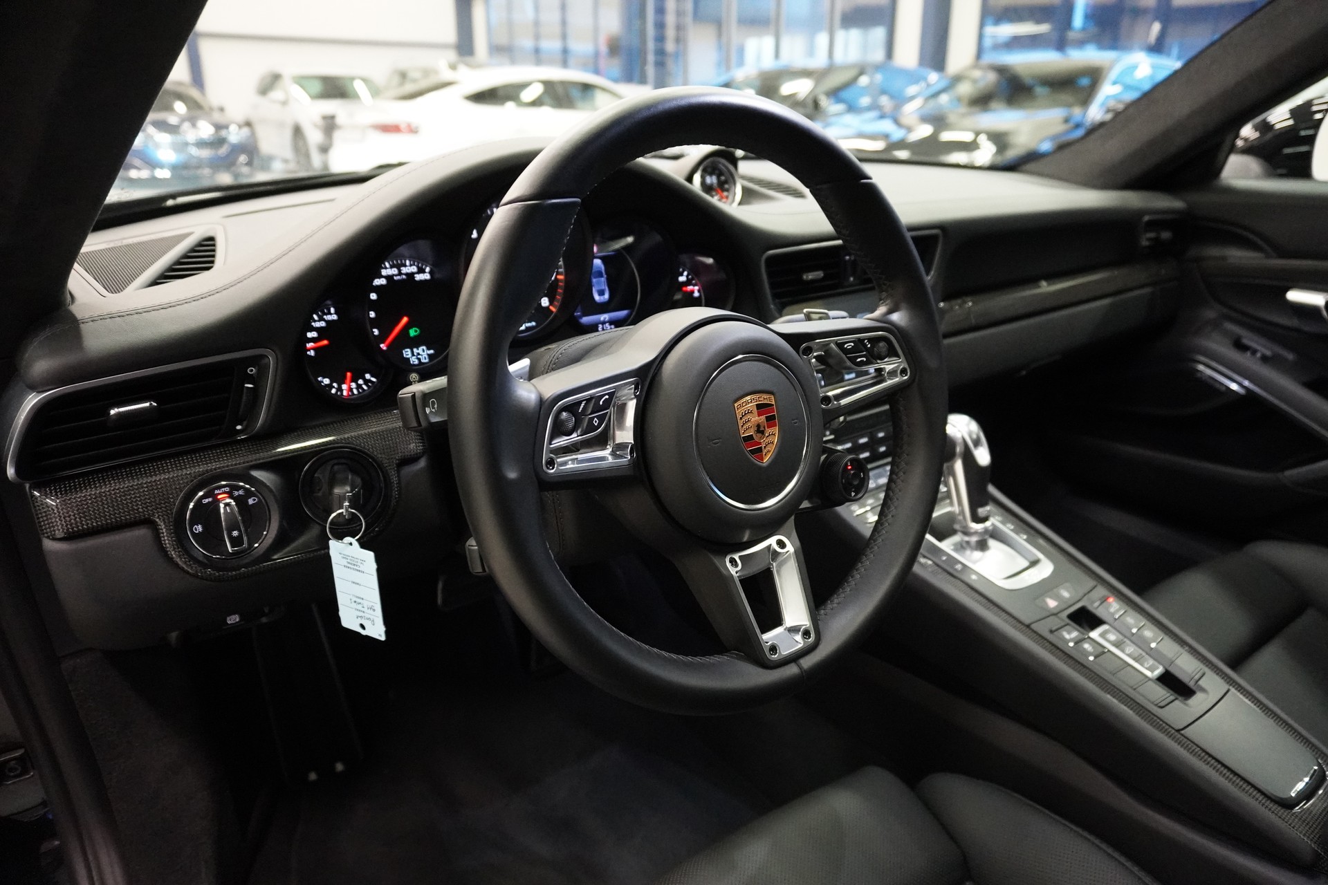 PORSCHE 911 Turbo S PDK // PORSCHE APPROVED BIS 03.2028 //-image-8