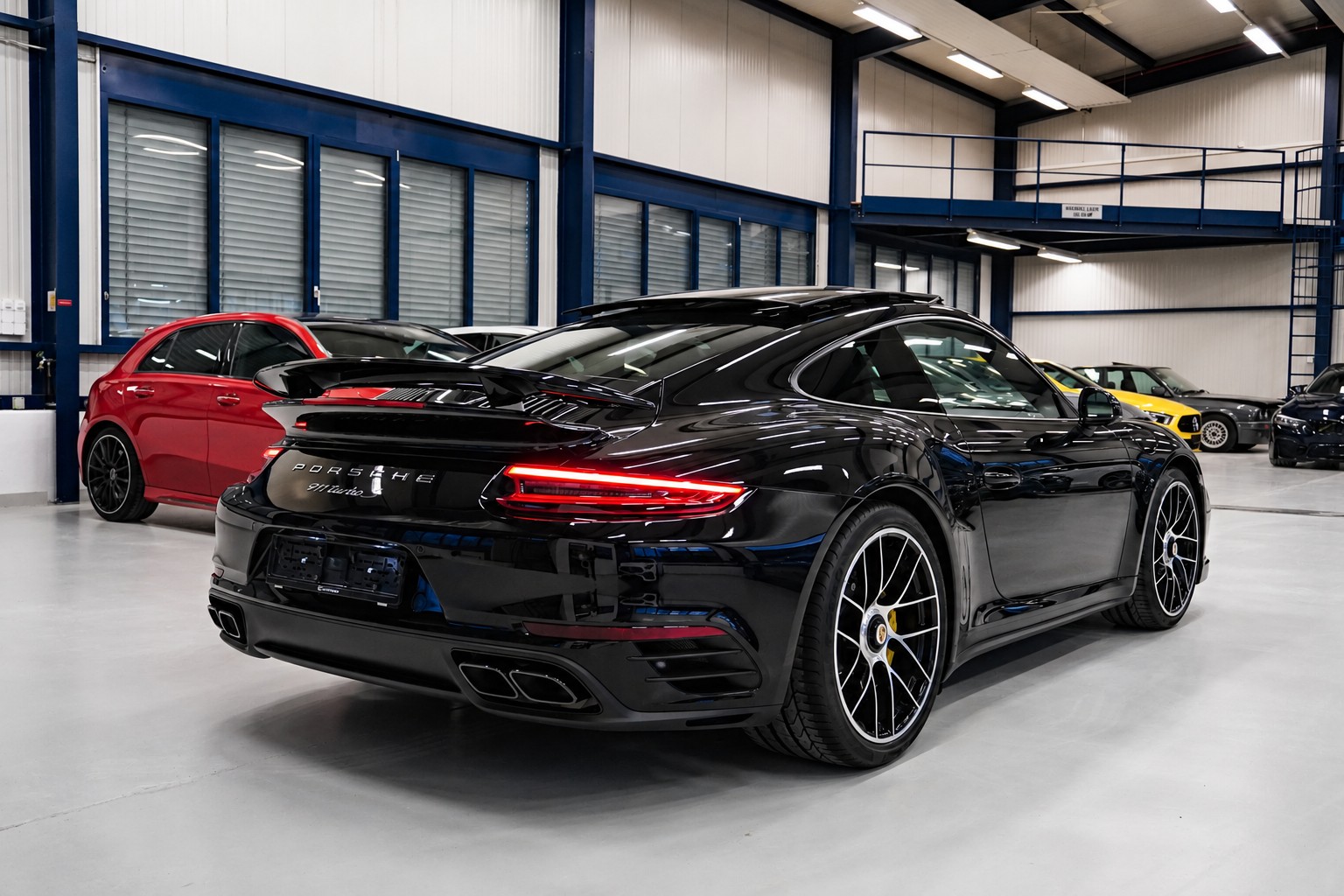 PORSCHE 911 Turbo S PDK // PORSCHE APPROVED BIS 03.2028 //-image-4