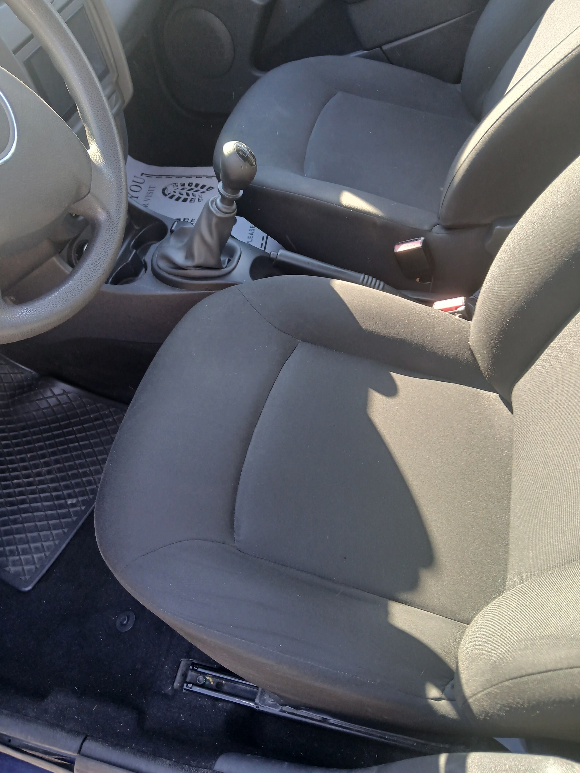 DACIA Duster 1.6 Ambiance 4x4-image-5