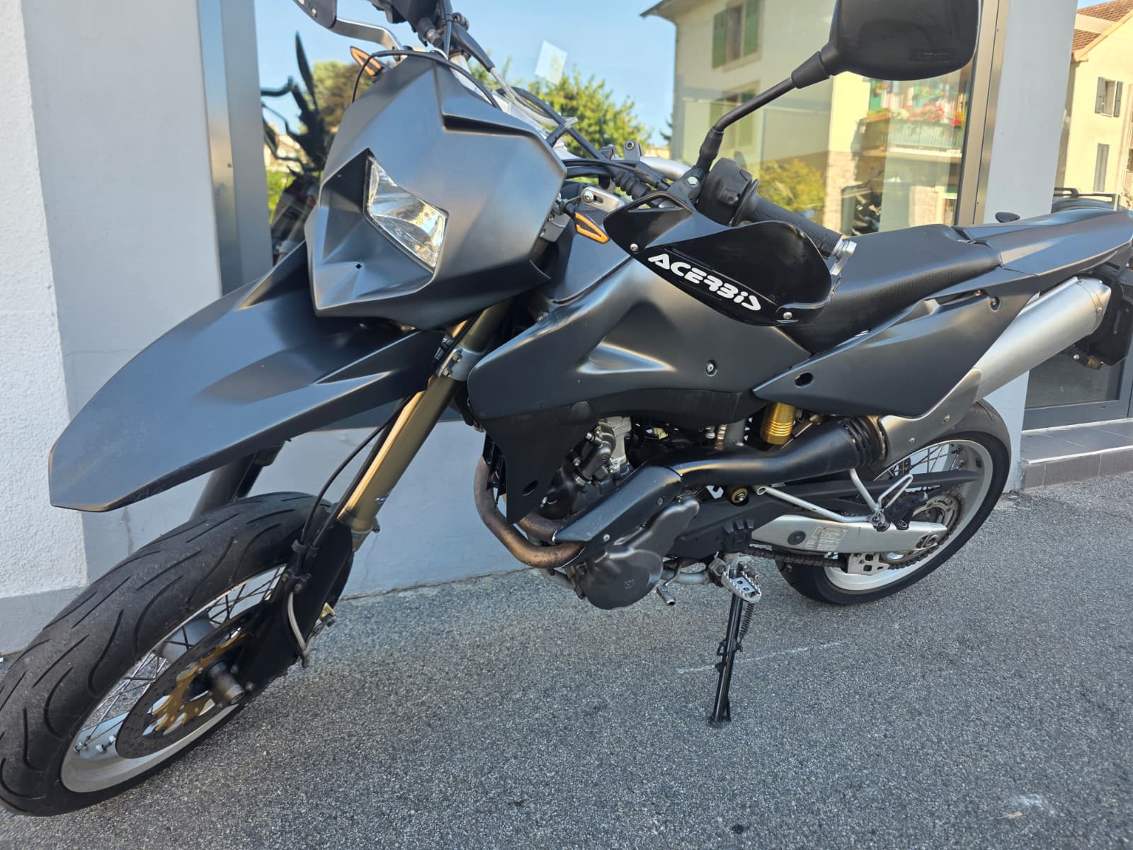 HUSQVARNA 610-showroom-element-2