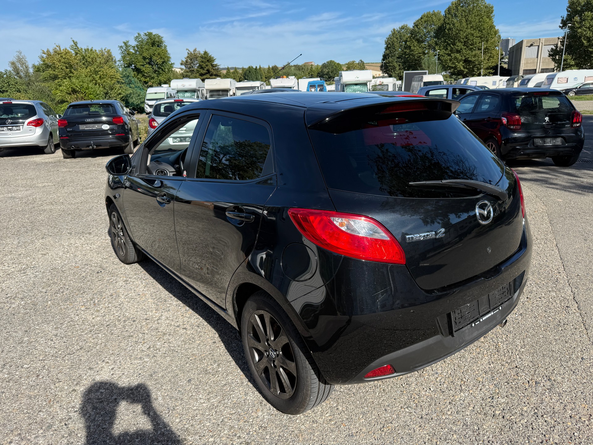 MAZDA 2 1.3i 16V Voila ma Suisse Edition-image-5