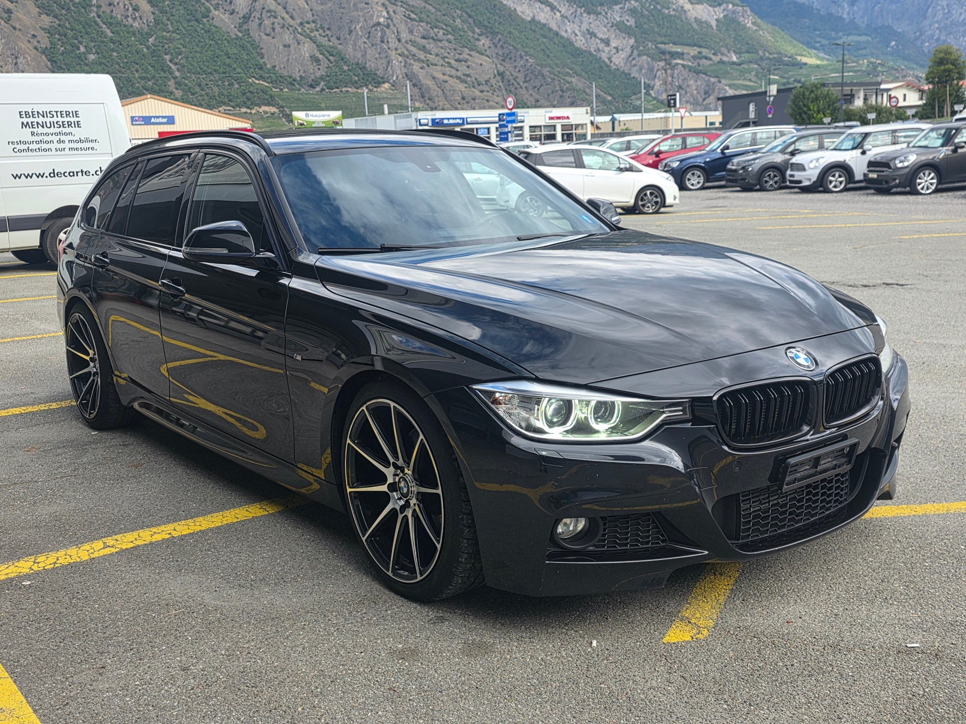 BMW 328i xDrive Touring Steptronic-image-4