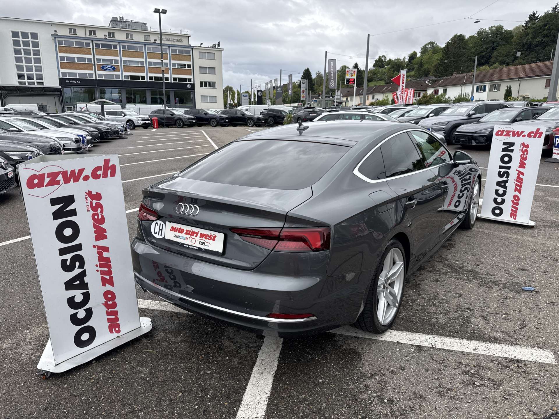 AUDI A5 Sportback 45 TDi Sport S-Line 231PS quattro Tiptronic-Automat-image-2