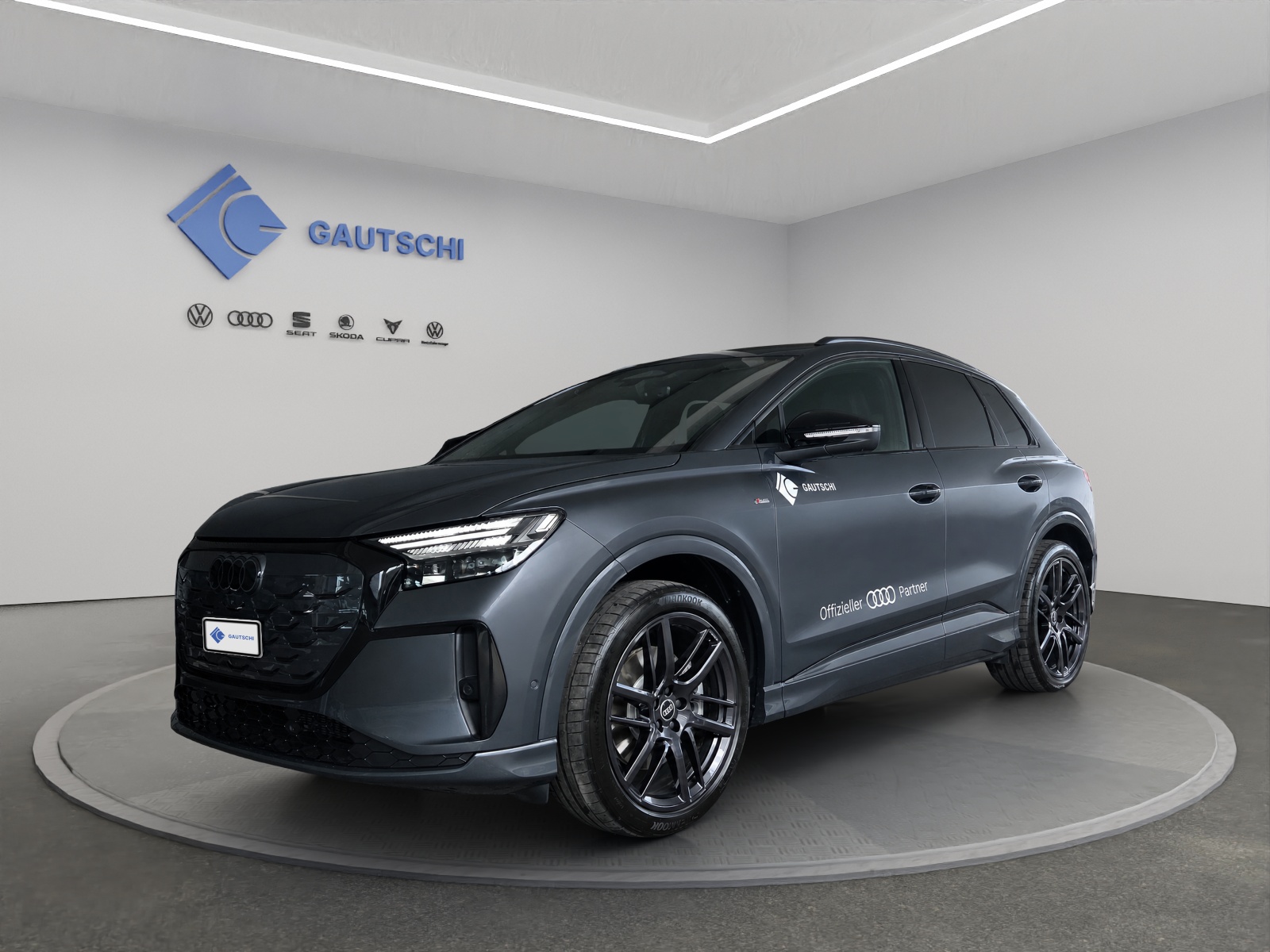 AUDI Q4 e-tron SUV quattro performance