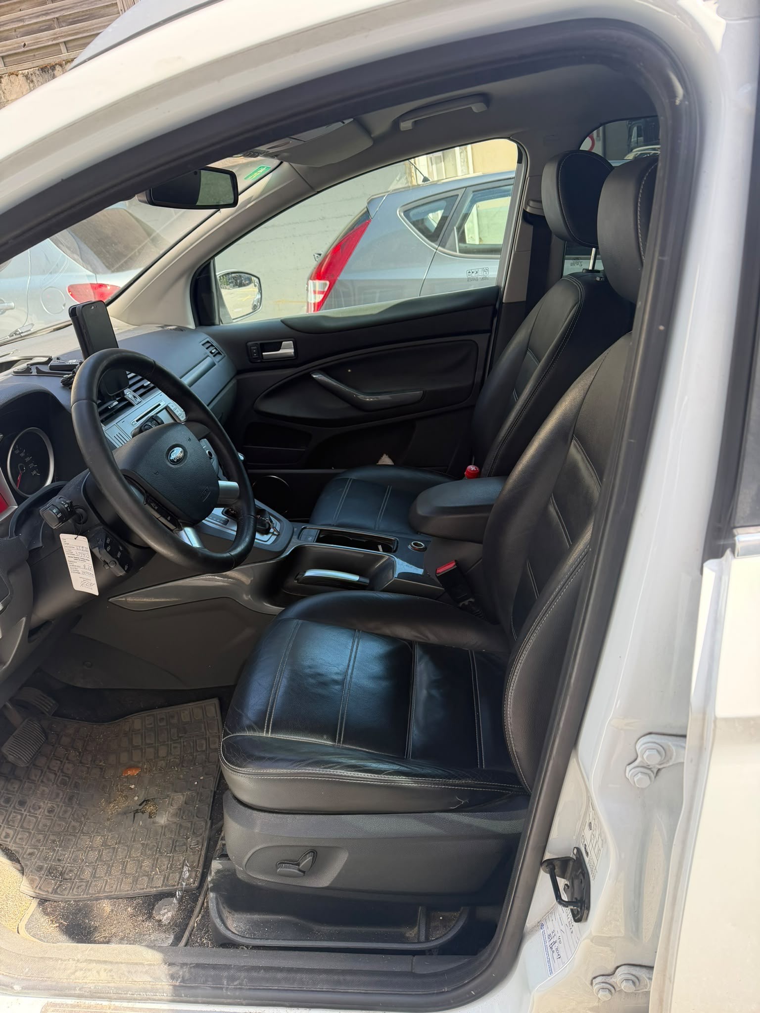 FORD Kuga 2.0 TDCi Titanium 4WD PowerShift-image-5