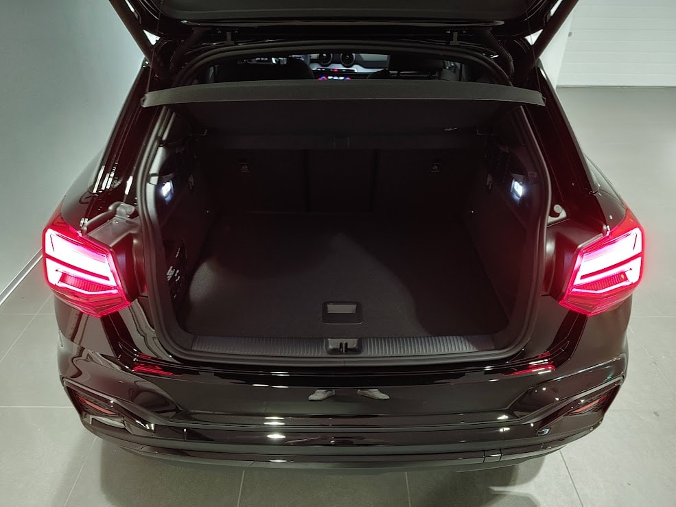 AUDI Q2 35 TFSI S line S-tronic-image-11