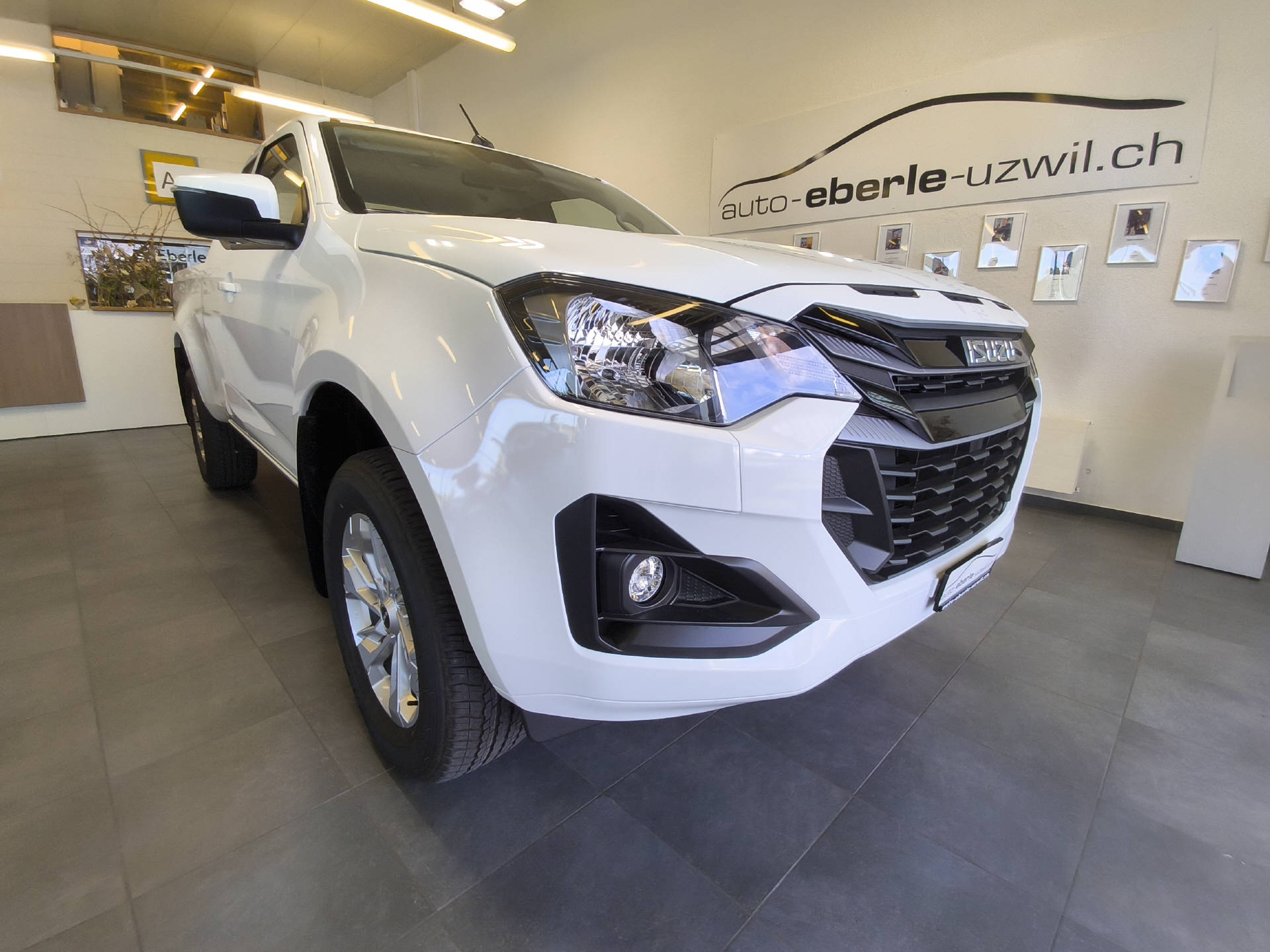 ISUZU D-Max Space Pick-up 2.2 DDi Evolution 4x4-image-19