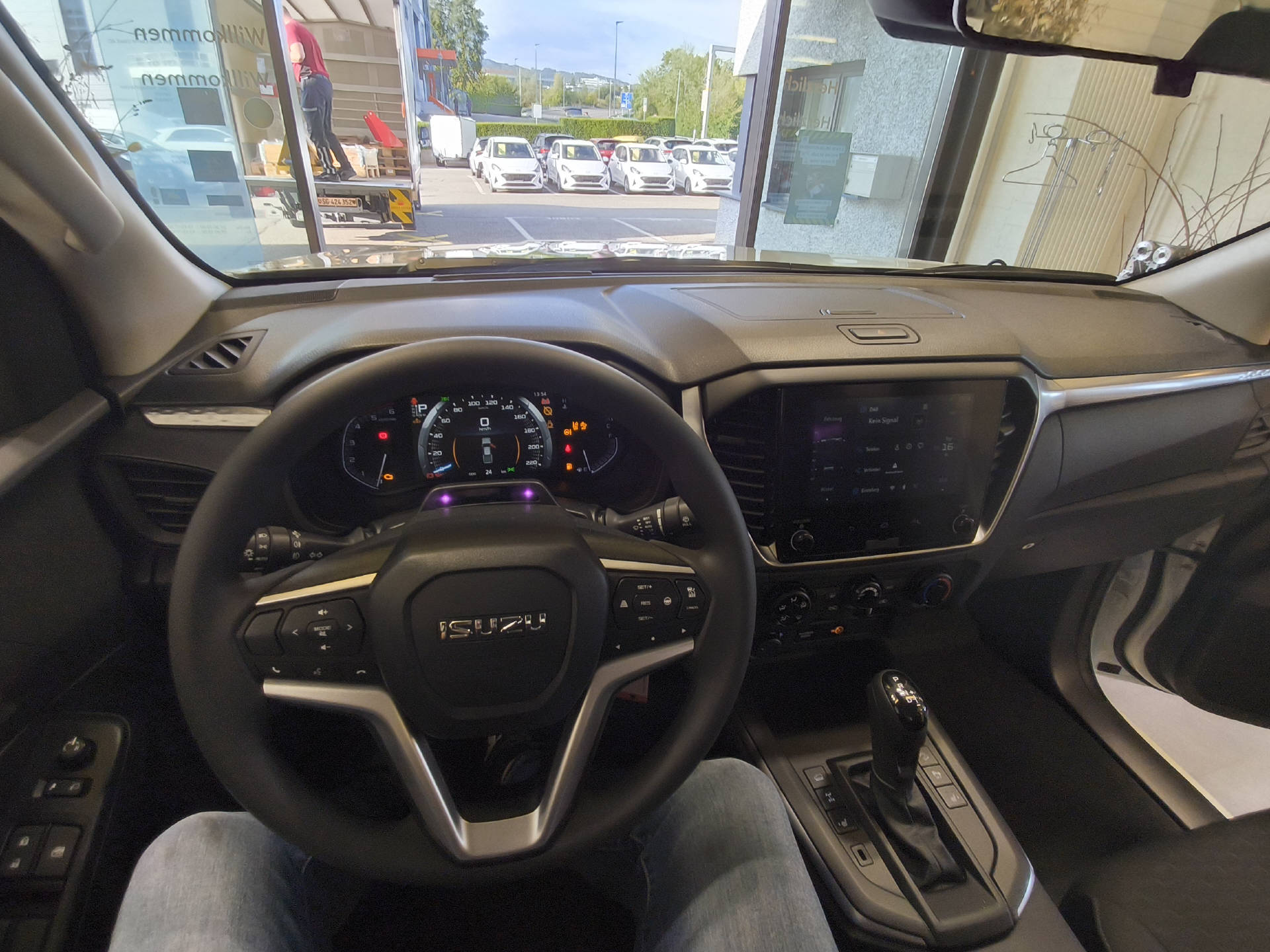 ISUZU D-Max Space Pick-up 2.2 DDi Evolution 4x4-image-14