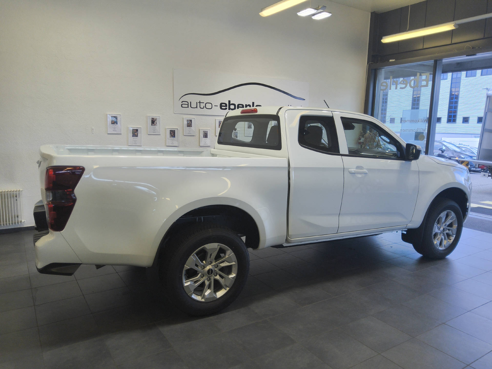 ISUZU D-Max Space Pick-up 2.2 DDi Evolution 4x4-image-10