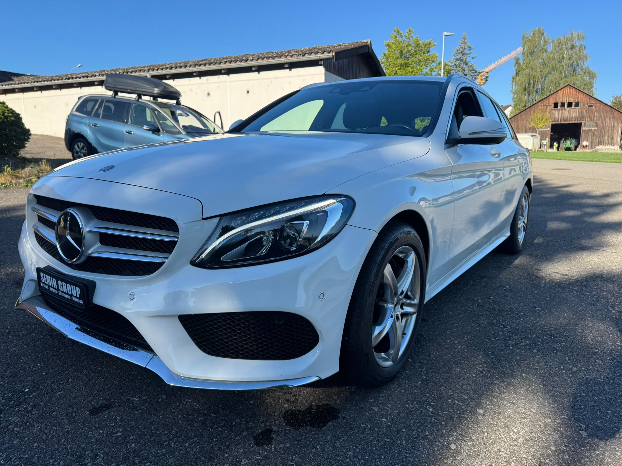 Car photo