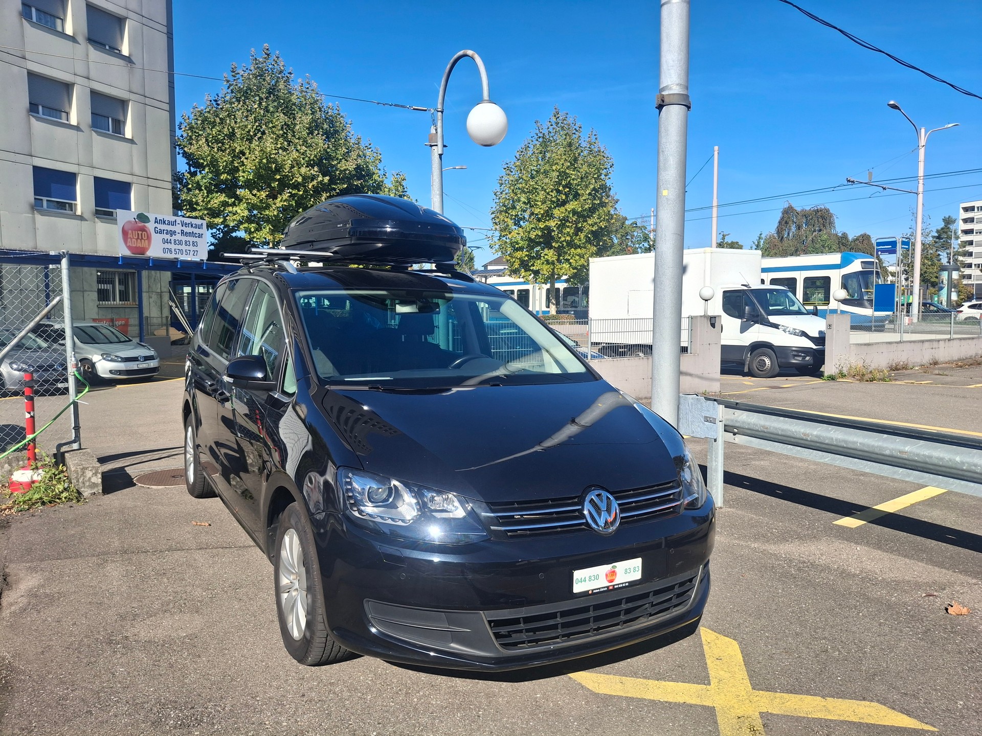 VW Sharan 2.0 TDI BMT Comfortline DSG-image-1