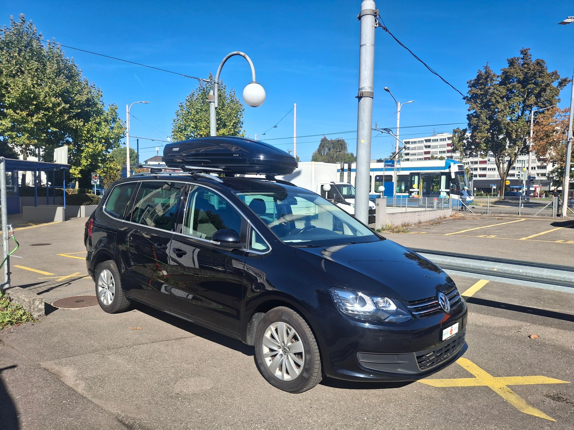 VW Sharan 2.0 TDI BMT Comfortline DSG-image-9