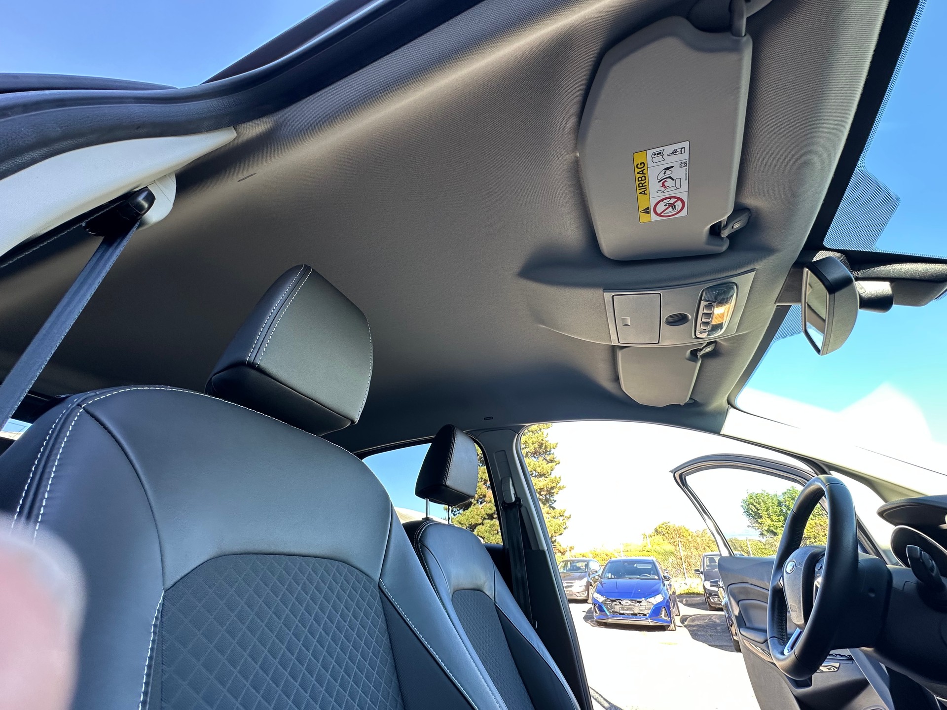 FORD EcoSport 1.0 SCTi Titanium S-image-26