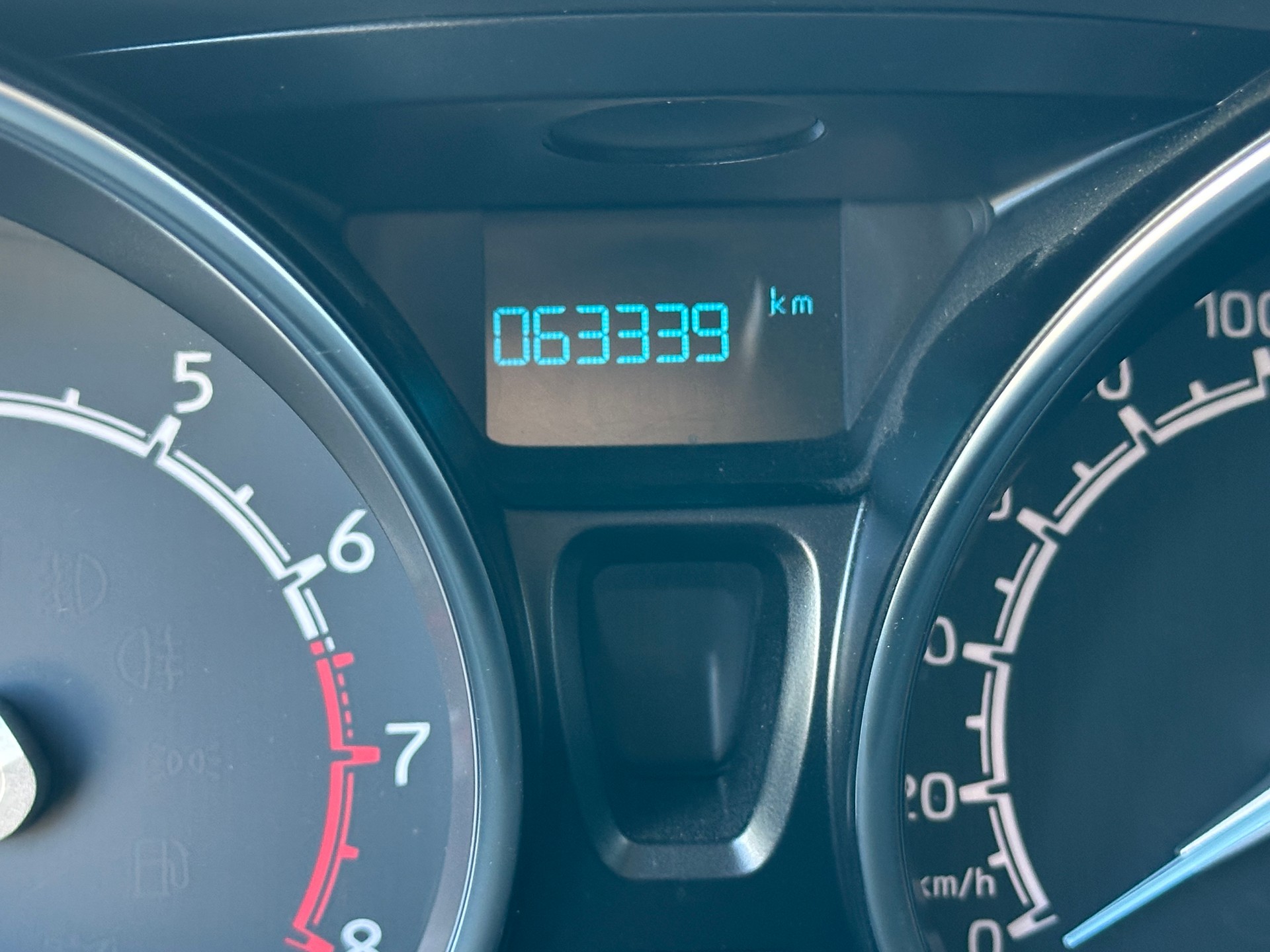 FORD EcoSport 1.0 SCTi Titanium S-image-23