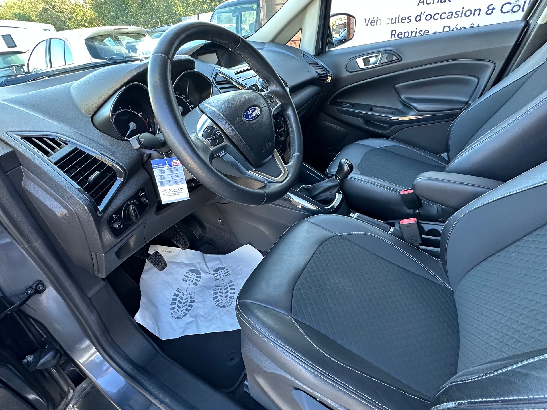 FORD EcoSport 1.0 SCTi Titanium S-image-12