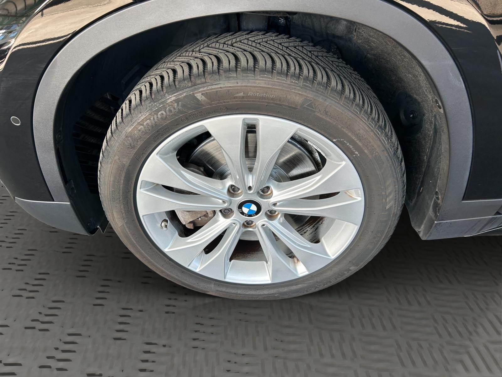 BMW X1 20i xDrive-image-28