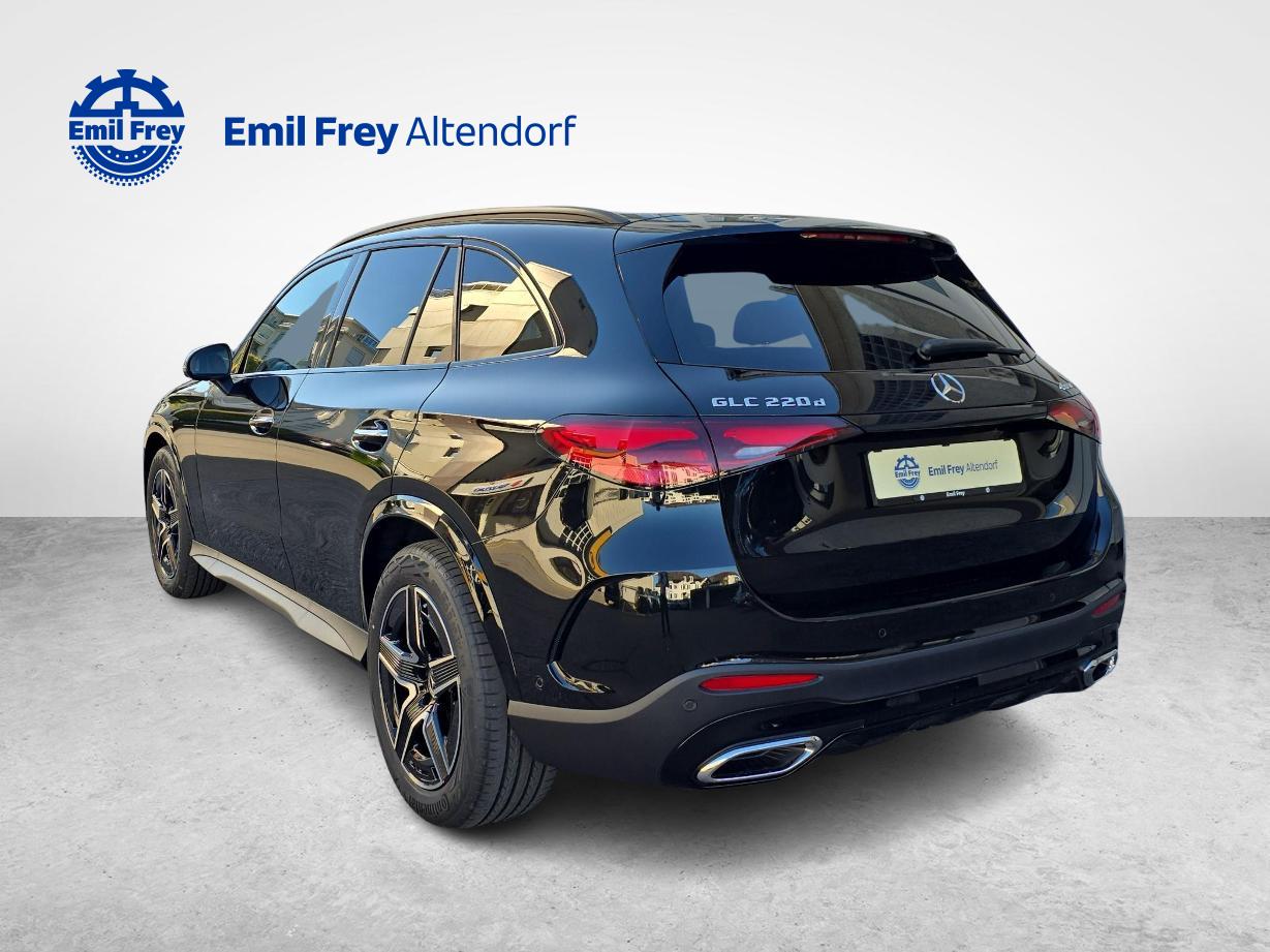 MERCEDES-BENZ GLC 220 d 4MATIC AMG Line-image-2