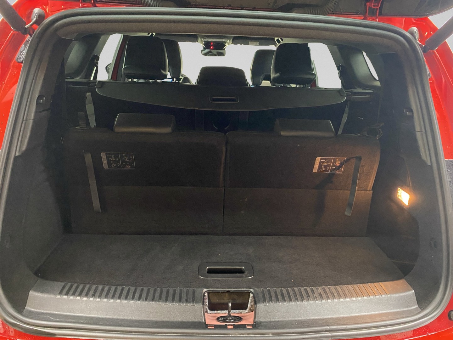 RENAULT Espace 1.2 E-Tech 200 Techno-image-25