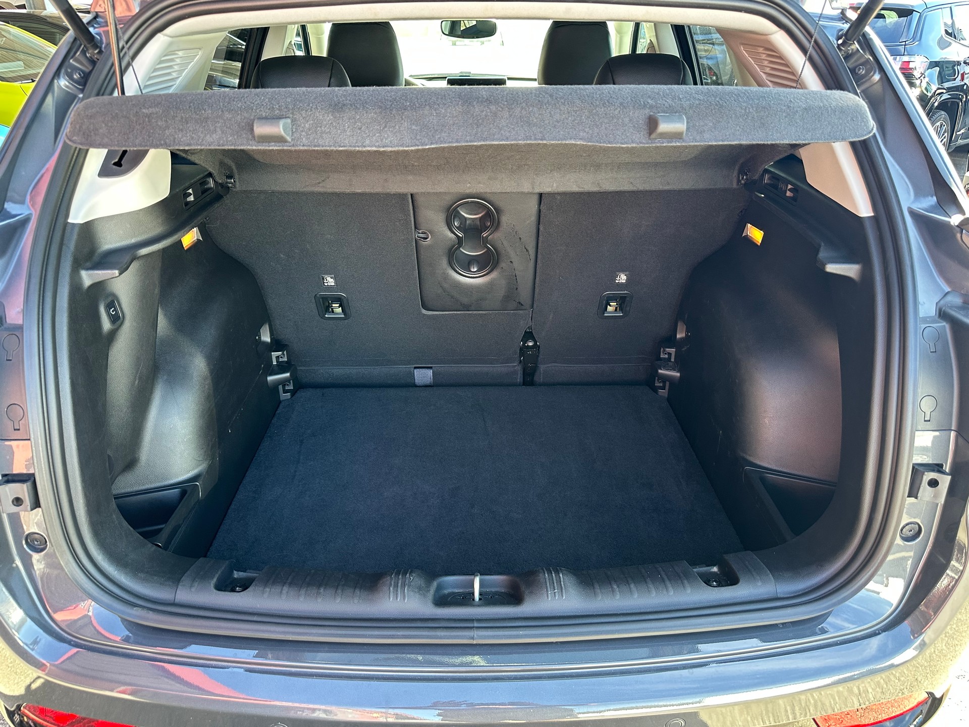 JEEP Compass 4x2 1.5 T MHEV Summit-image-14