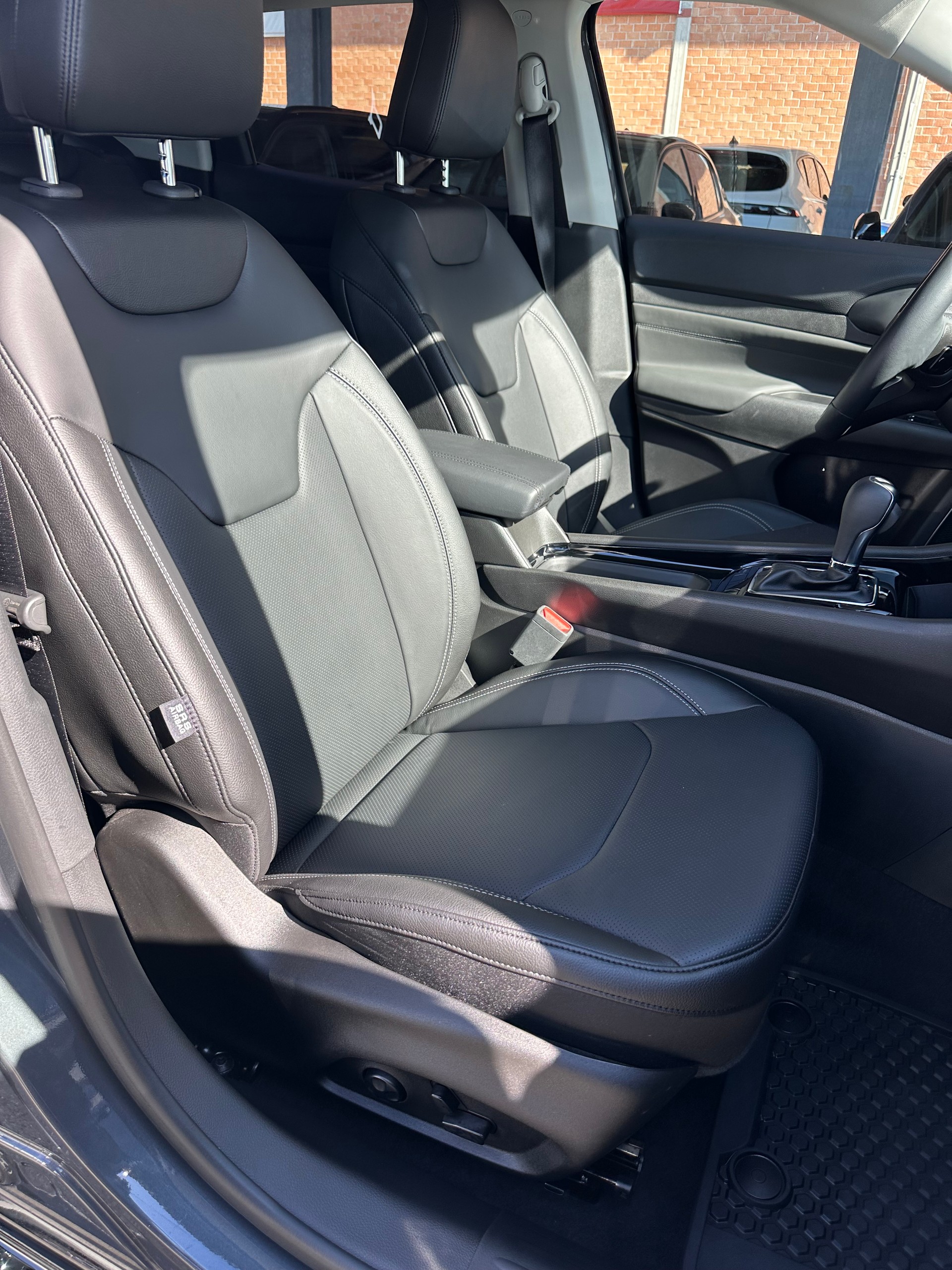 JEEP Compass 4x2 1.5 T MHEV Summit-image-10