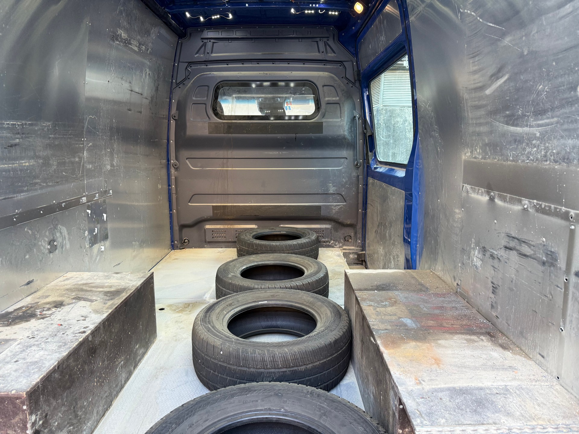 MERCEDES-BENZ Sprinter 519 CDI Lang 7G-TRONIC-image-8