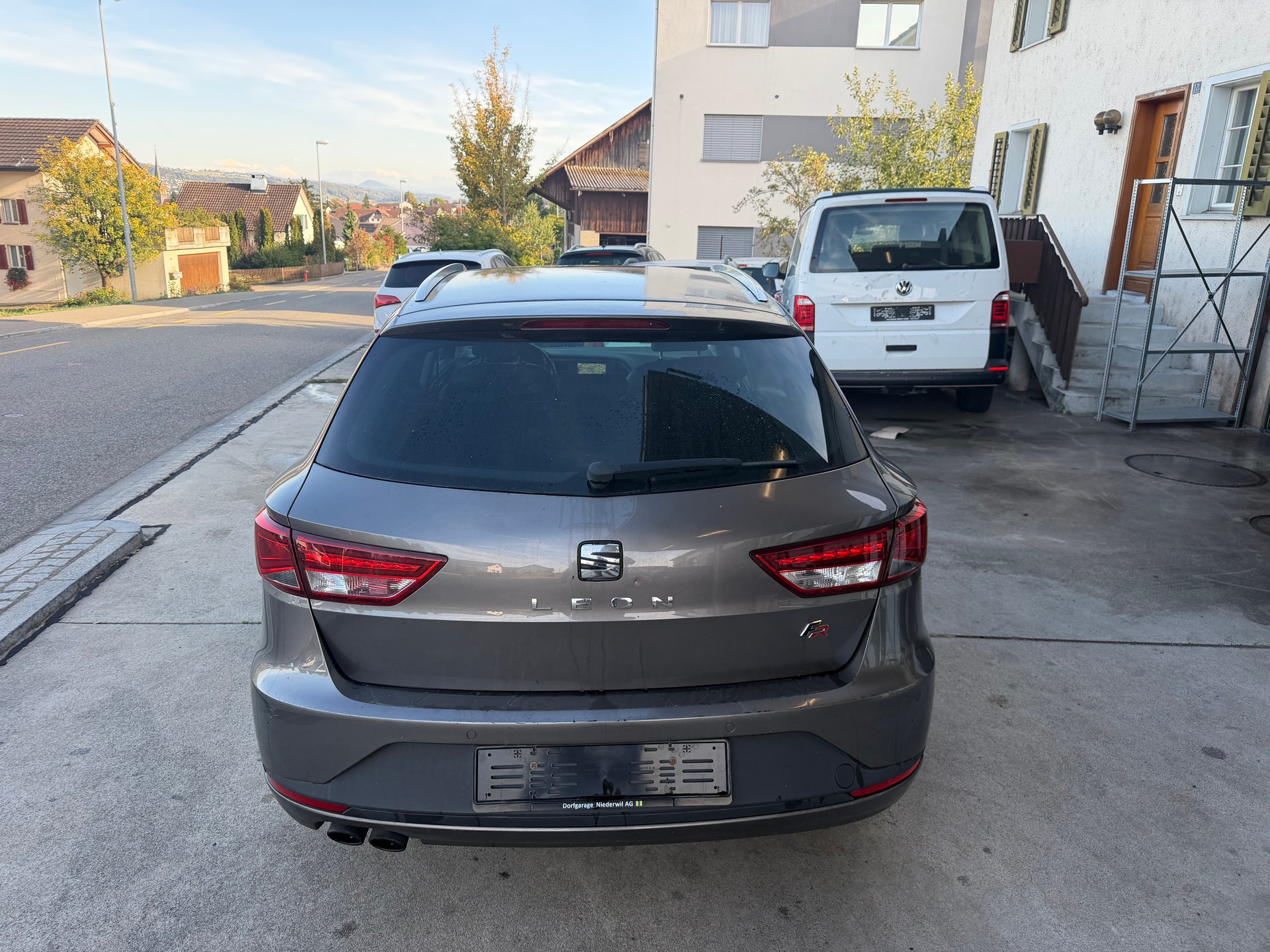SEAT Leon ST 1.4 TSI FR Viva DSG-image-5