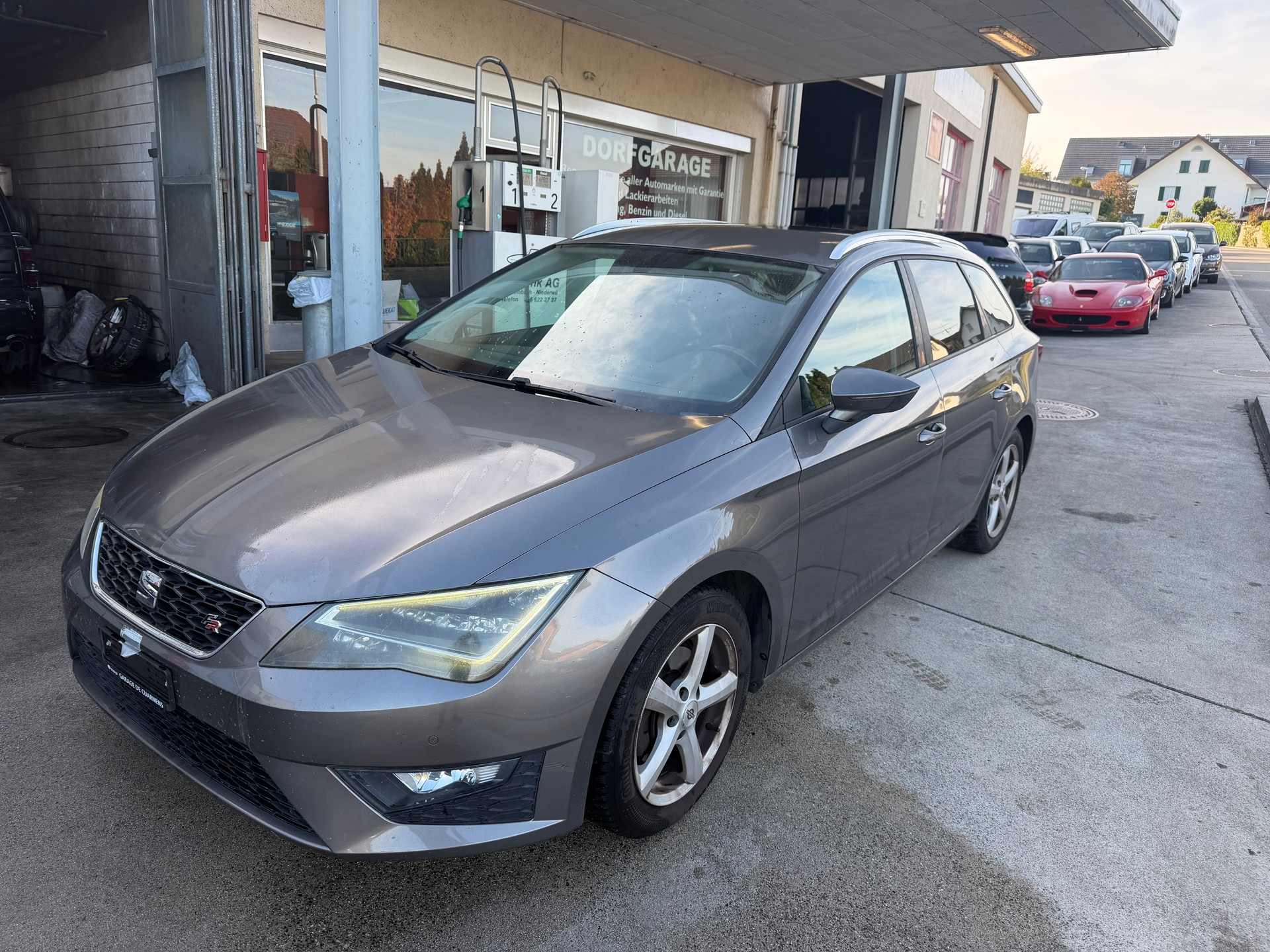 SEAT Leon ST 1.4 TSI FR Viva DSG-image-0