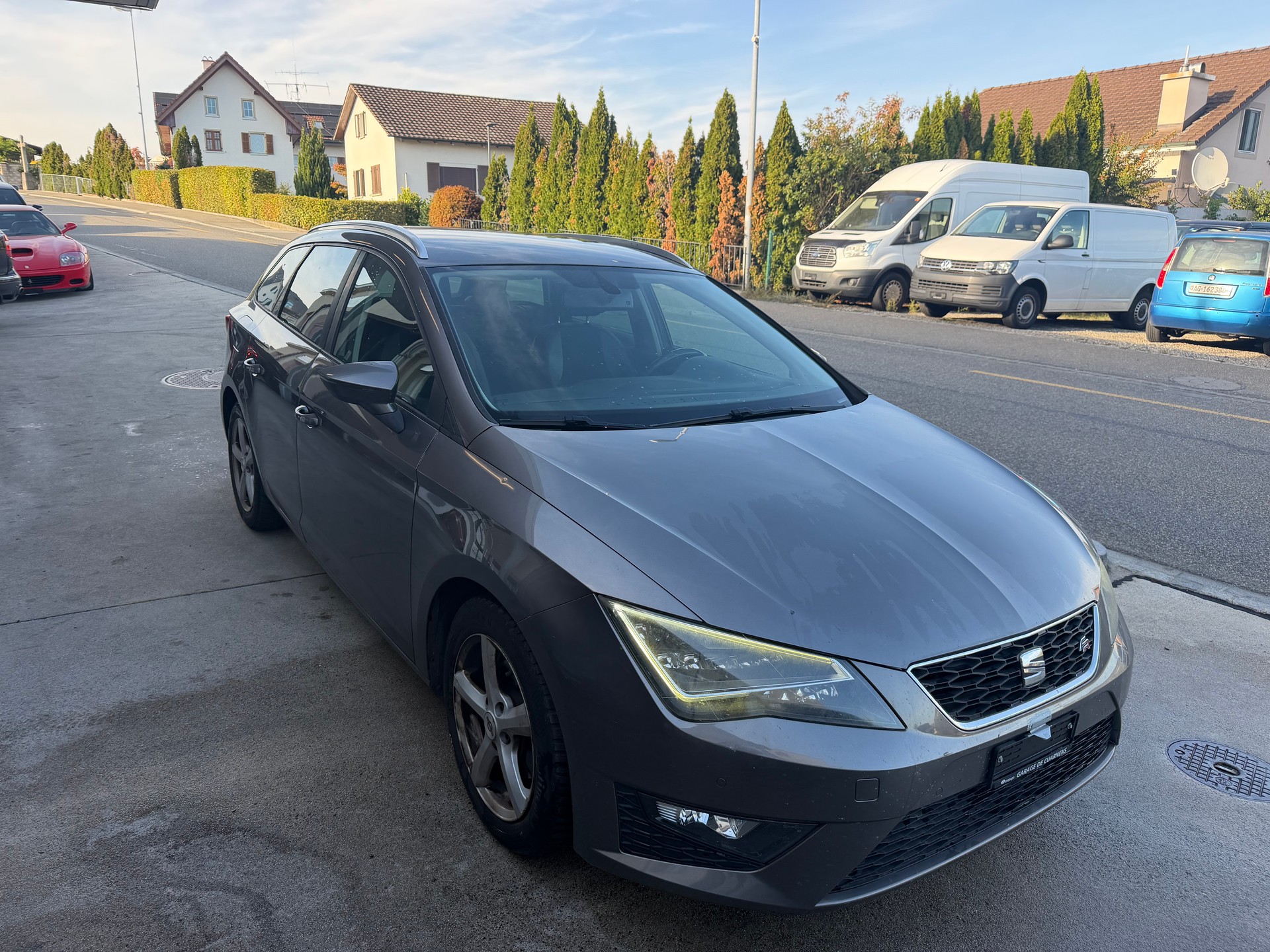 SEAT Leon ST 1.4 TSI FR Viva DSG-image-2