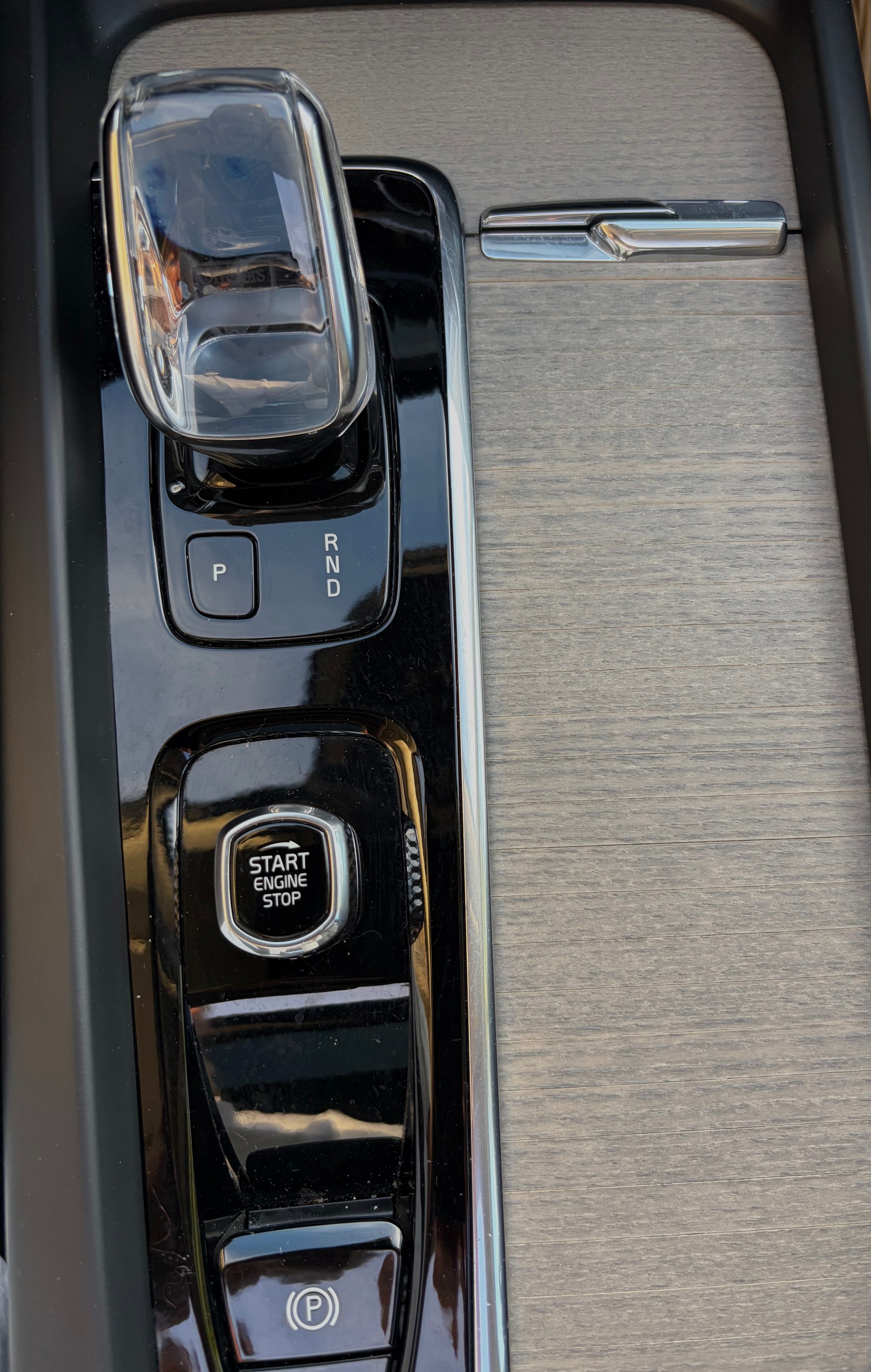 VOLVO 2.0 B5 MH Inscription AWD-image-4