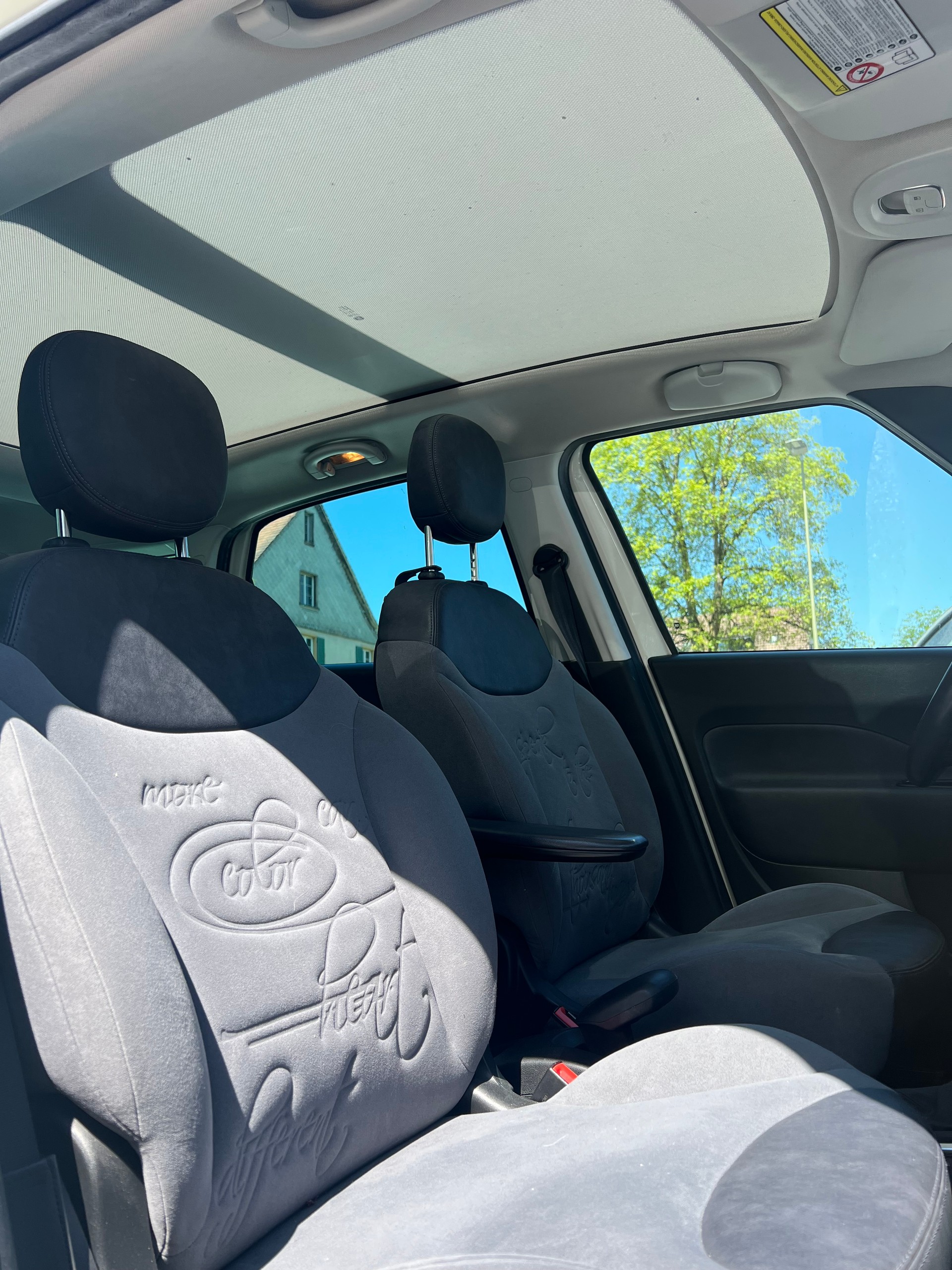 FIAT 500L Living 1.6 JTD Lounge-image-5