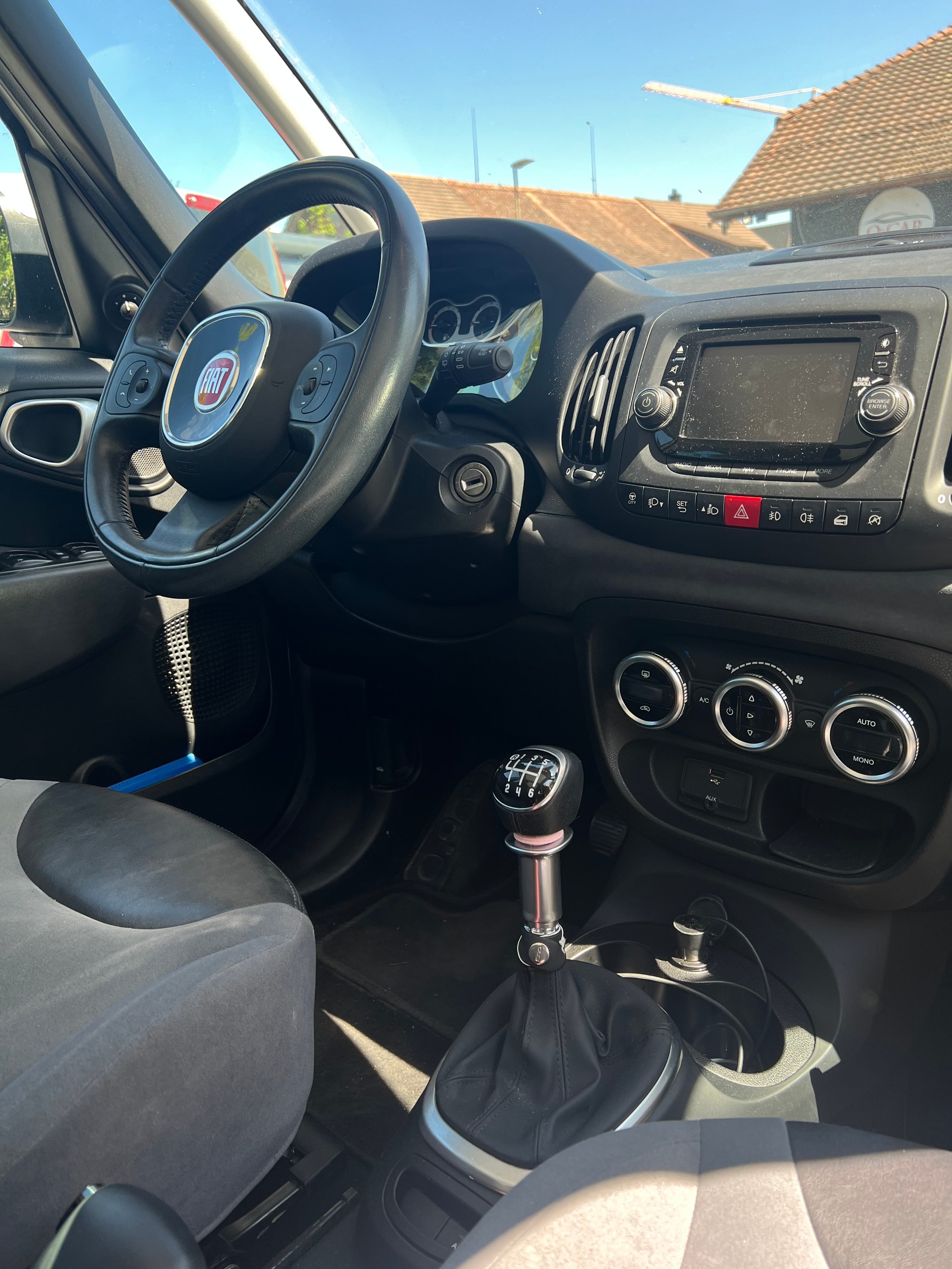 FIAT 500L Living 1.6 JTD Lounge-image-7